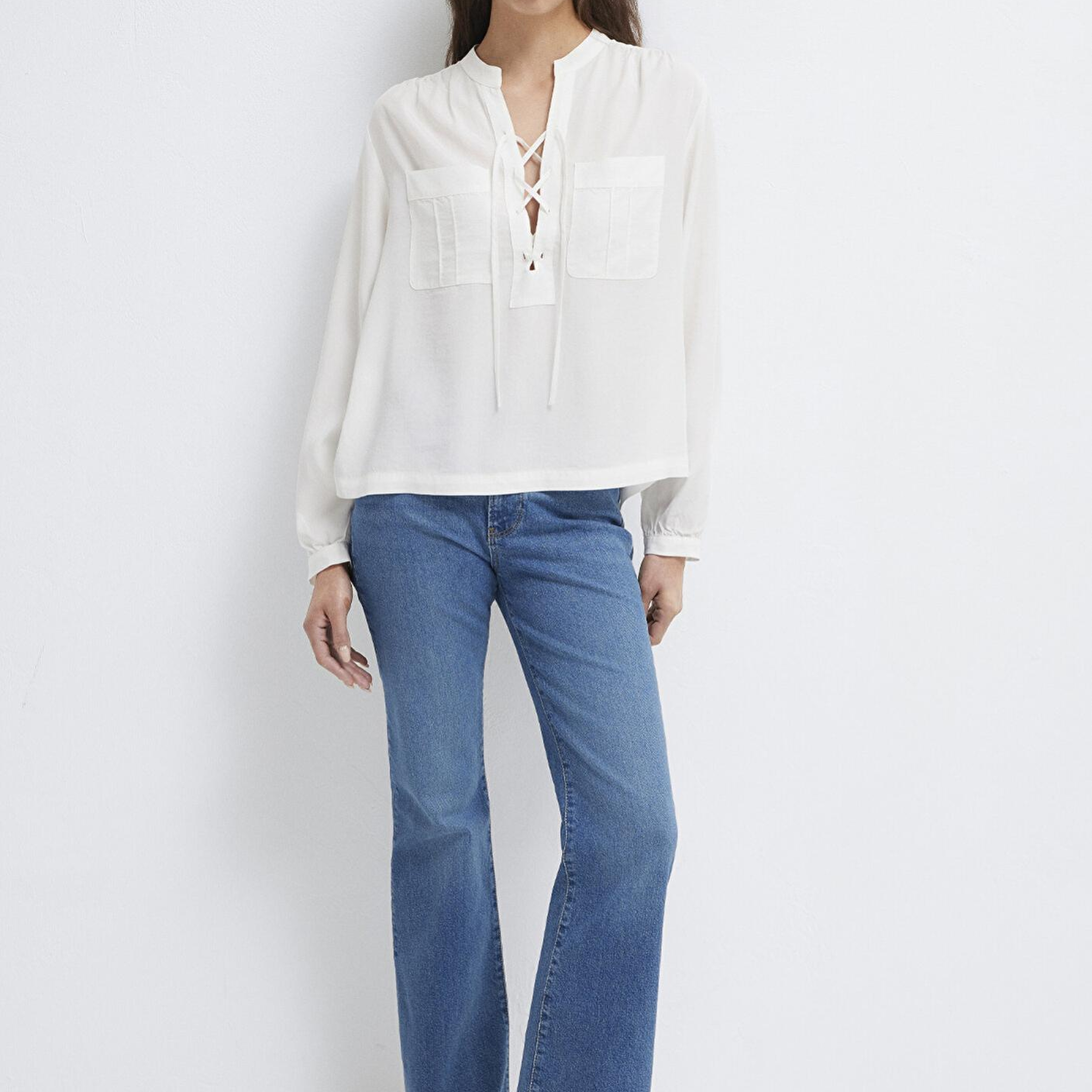 Mavi Bağcık Detaylı Beyaz Bluz 1211513-80194