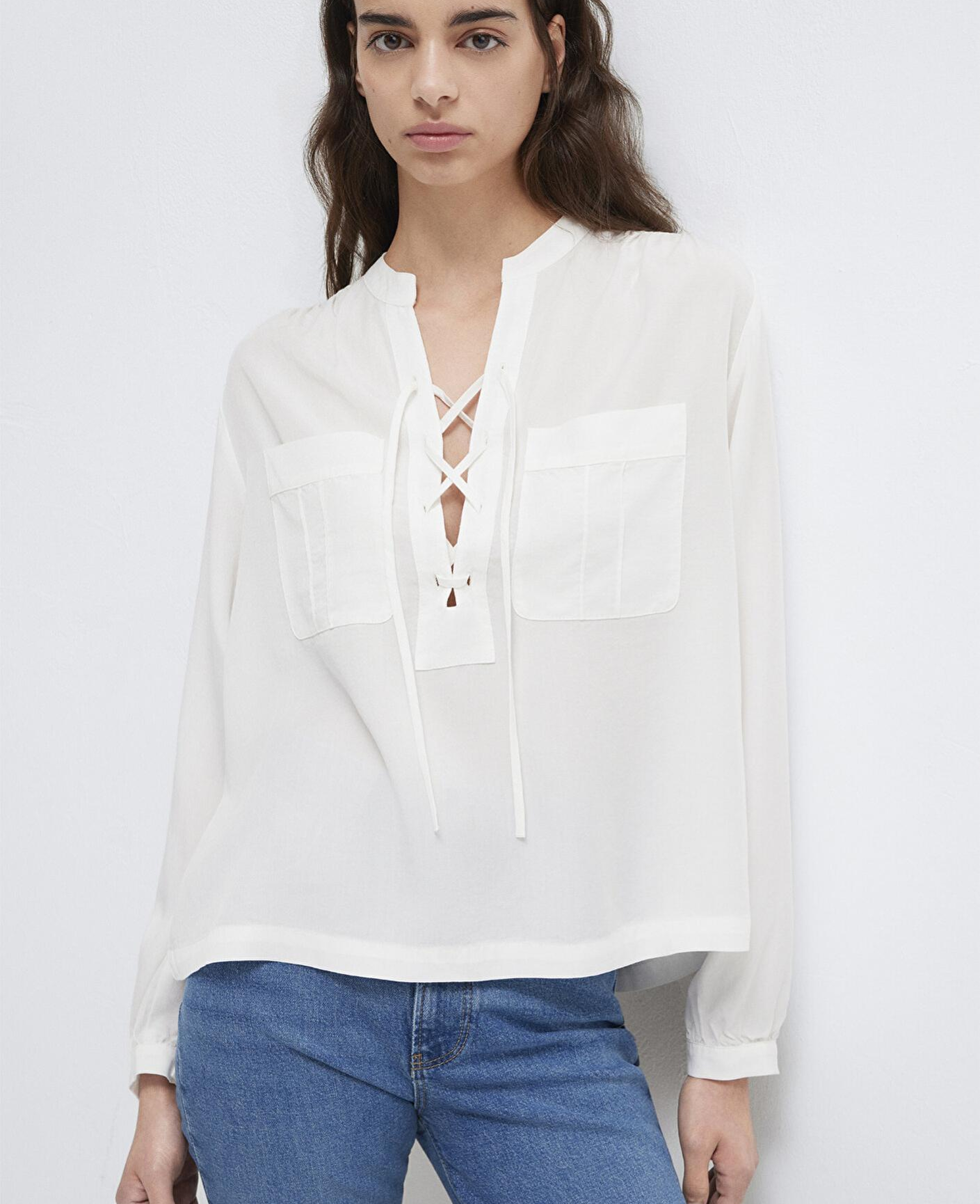 Mavi Bağcık Detaylı Beyaz Bluz 1211513-80194