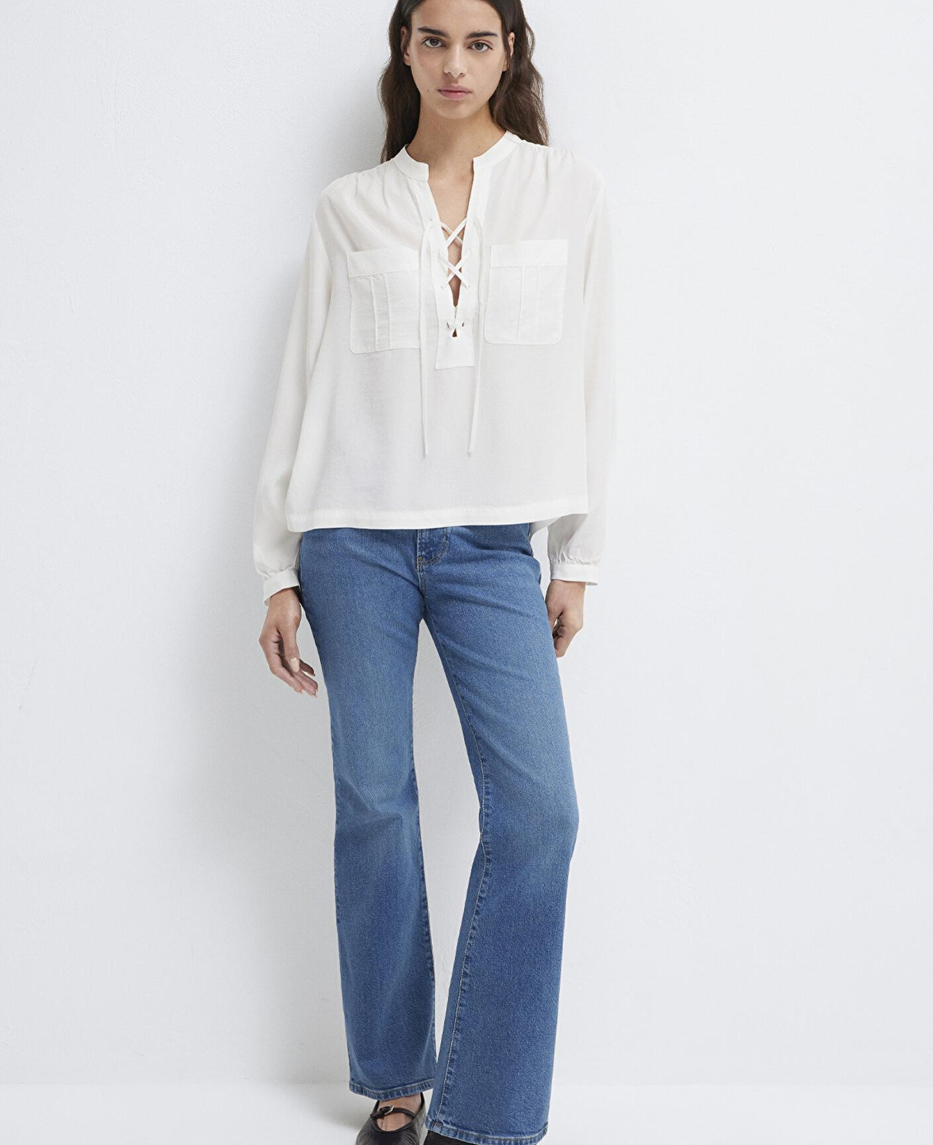 Mavi Bağcık Detaylı Beyaz Bluz 1211513-80194