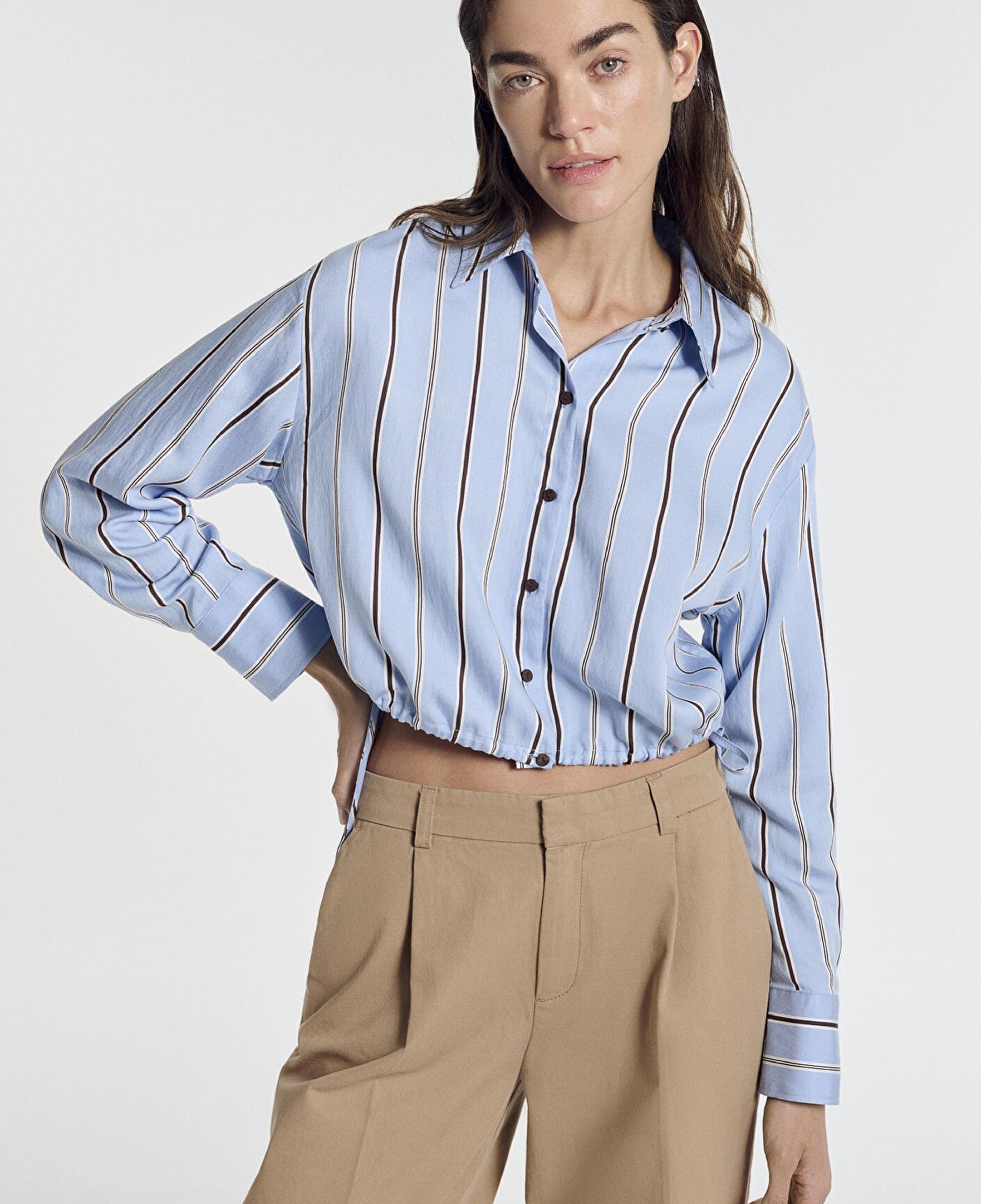 Mavi Çizgili Crop Mavi Gömlek Crop / Kısa Kesim 1211510-91571