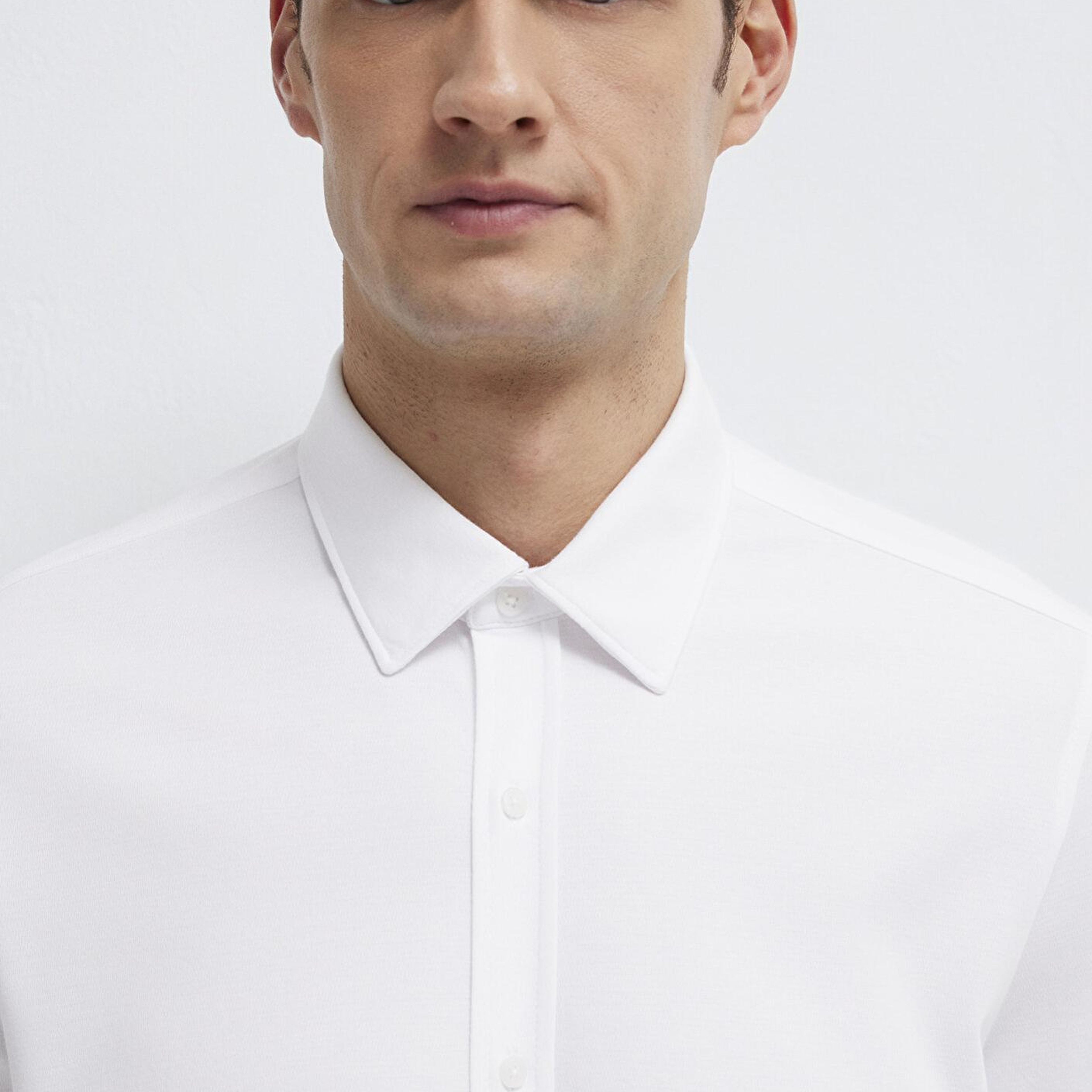 Mavi Hafif ve Esnek Beyaz Travel Gömlek Regular Fit / Normal Kesim 0212058-620