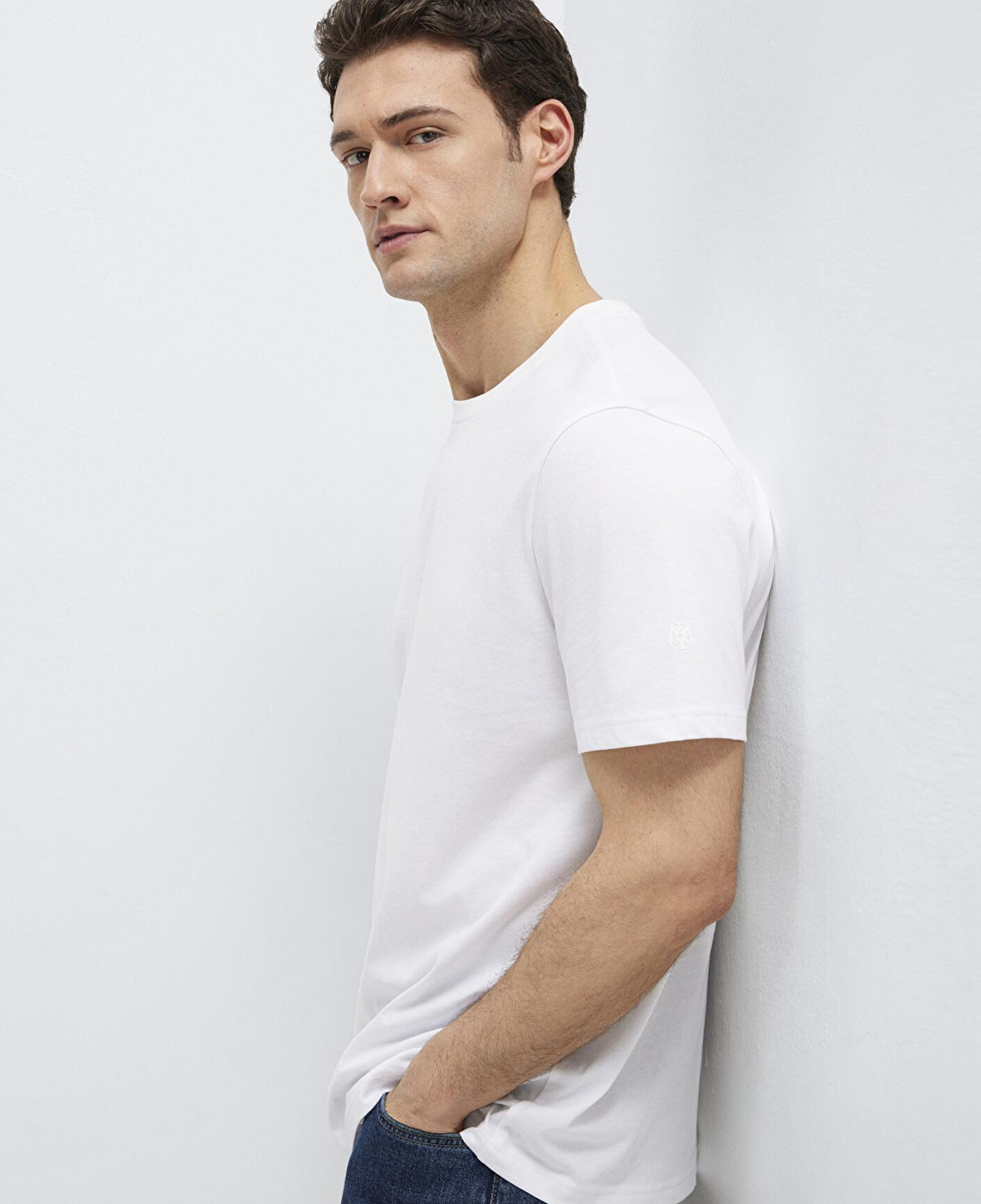 Mavi Beyaz Basic Tişört Regular Fit / Normal Kesim 0613477-620