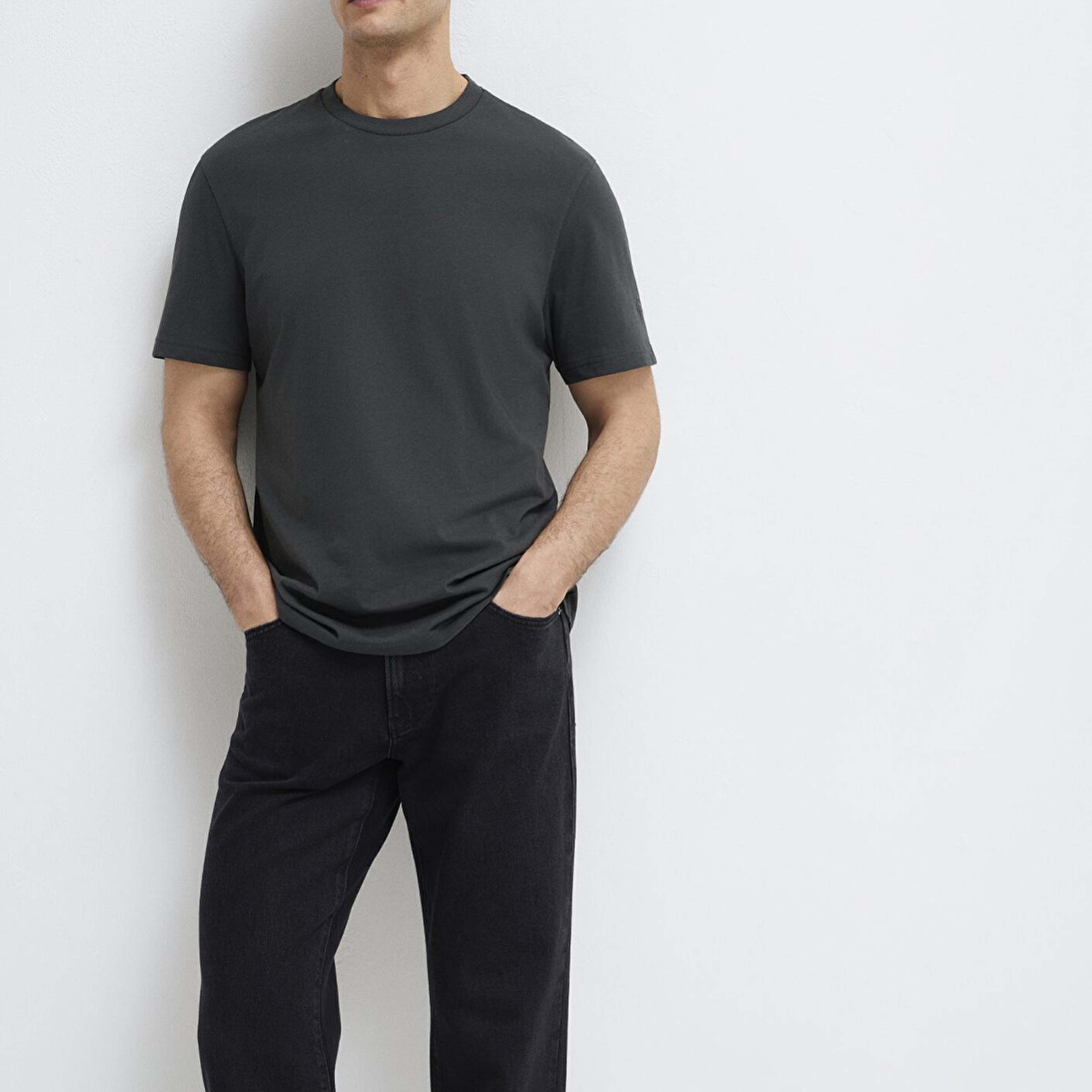 Mavi Antrasit Basic Tişört Regular Fit / Normal Kesim 0613477-70092