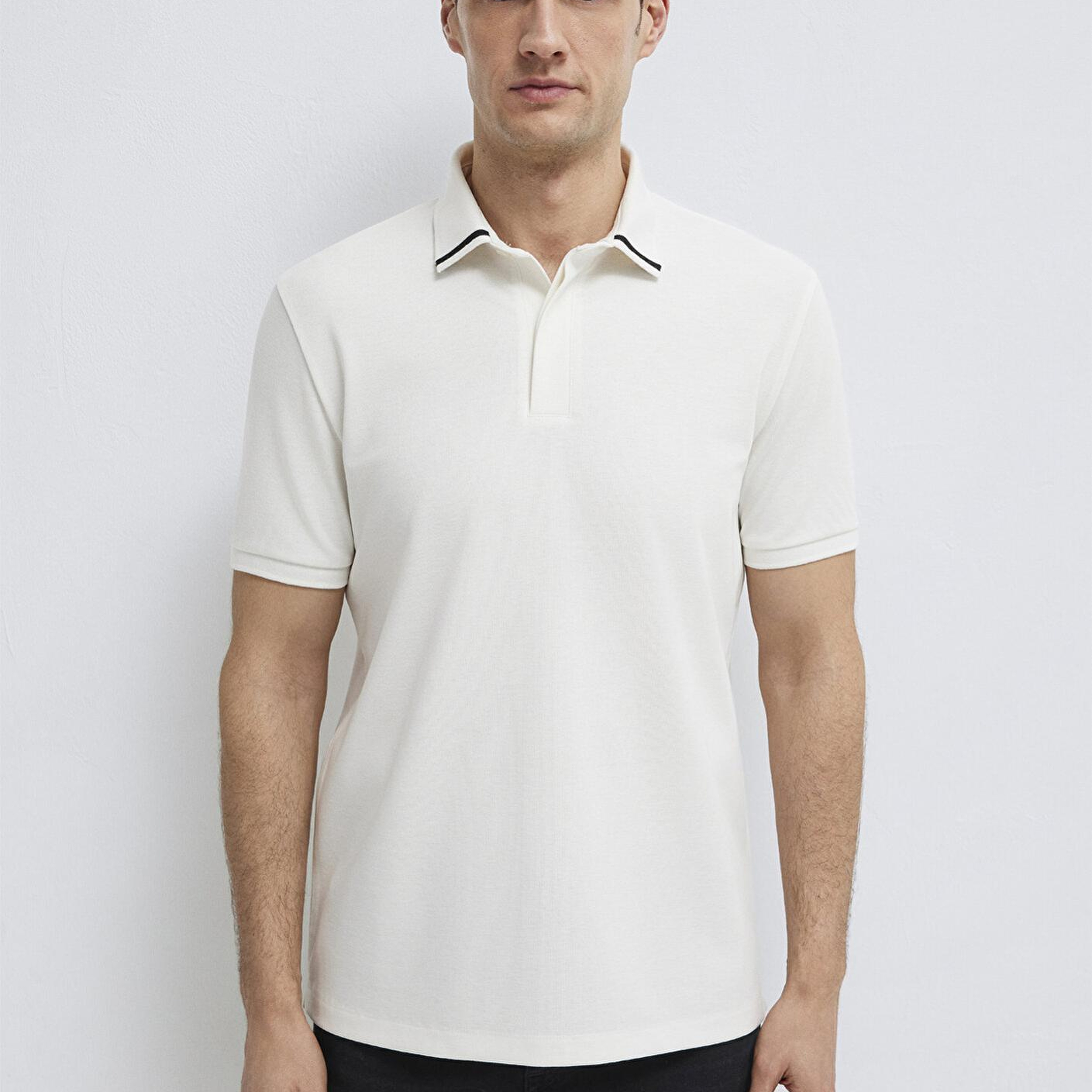 Mavi Soft-Premium Ekru Polo Tişört Regular Fit / Normal Kesim 0613358-70057