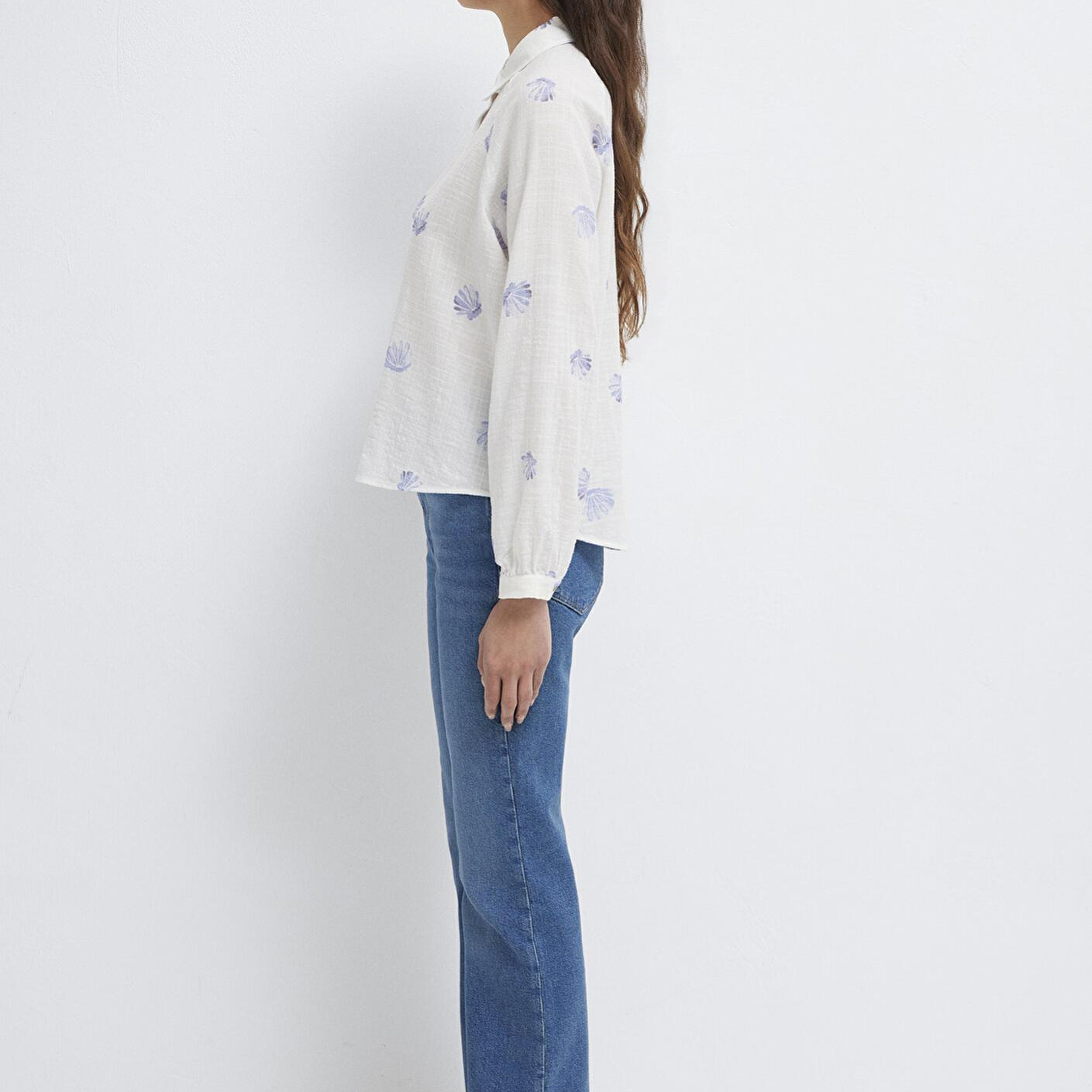 Mavi Deniz Kabuğu Baskılı Ekru Gömlek Loose Fit / Bol Rahat Kesim 122514-91497