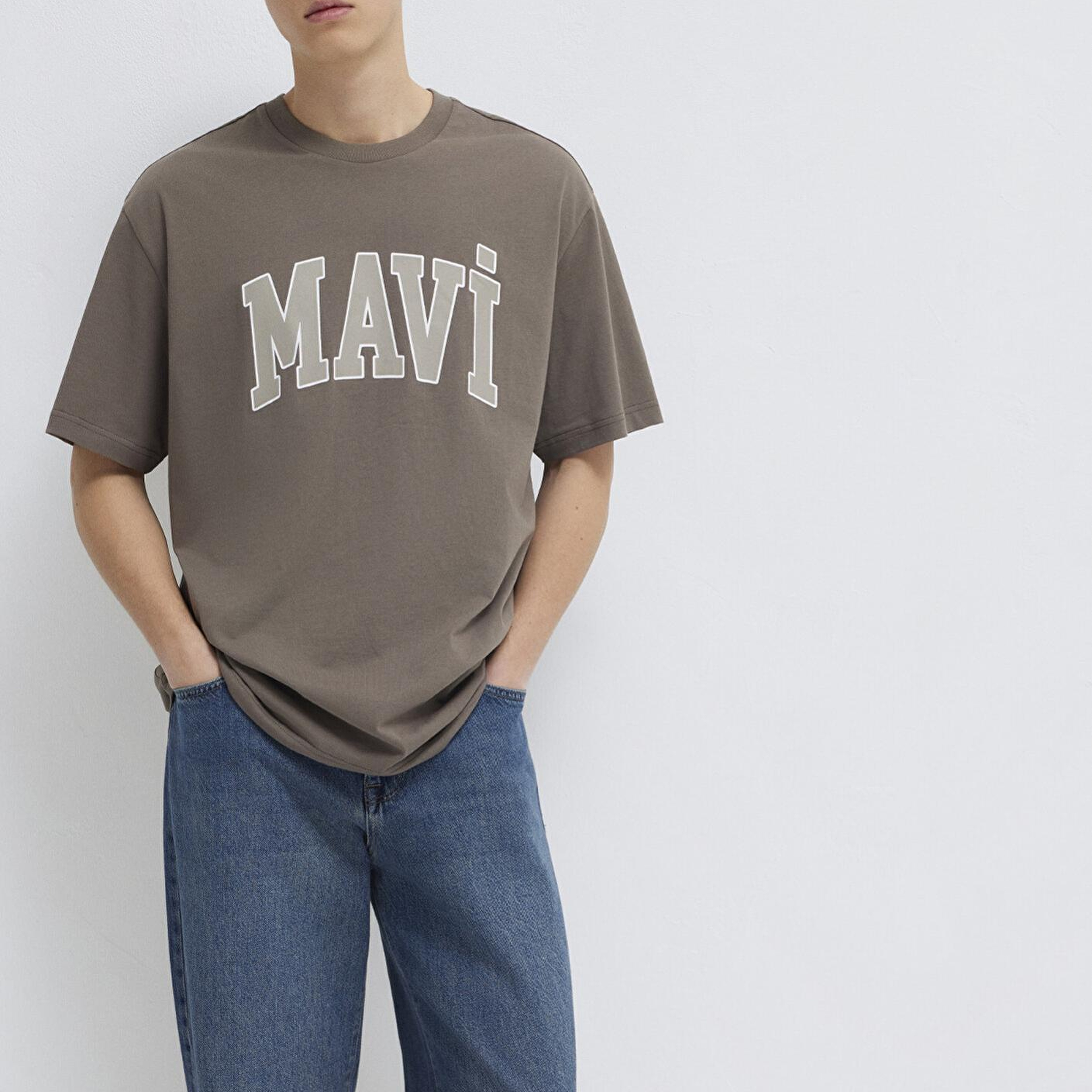 Mavi Mavi Logo Baskılı Kahverengi Tişört Loose Fit / Bol Rahat Kesim 0611711-91601