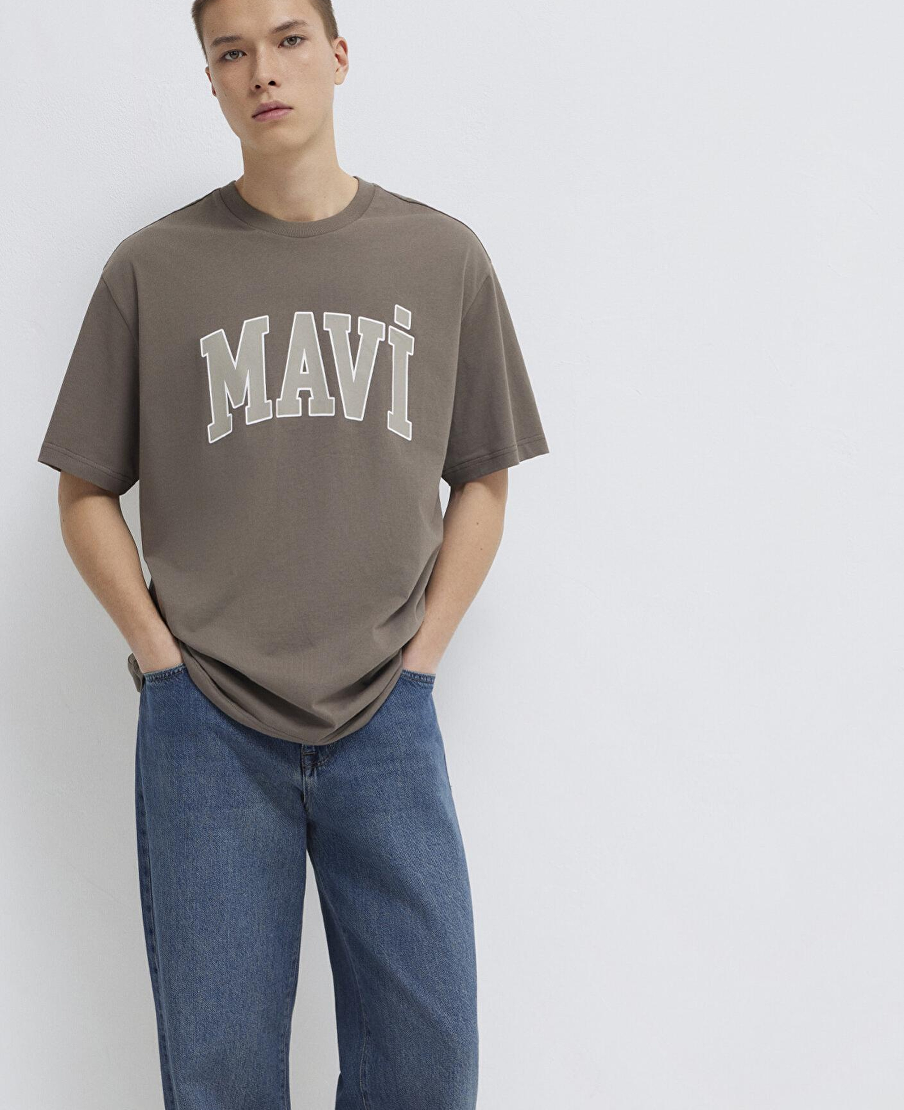 Mavi Mavi Logo Baskılı Kahverengi Tişört Loose Fit / Bol Rahat Kesim 0611711-91601