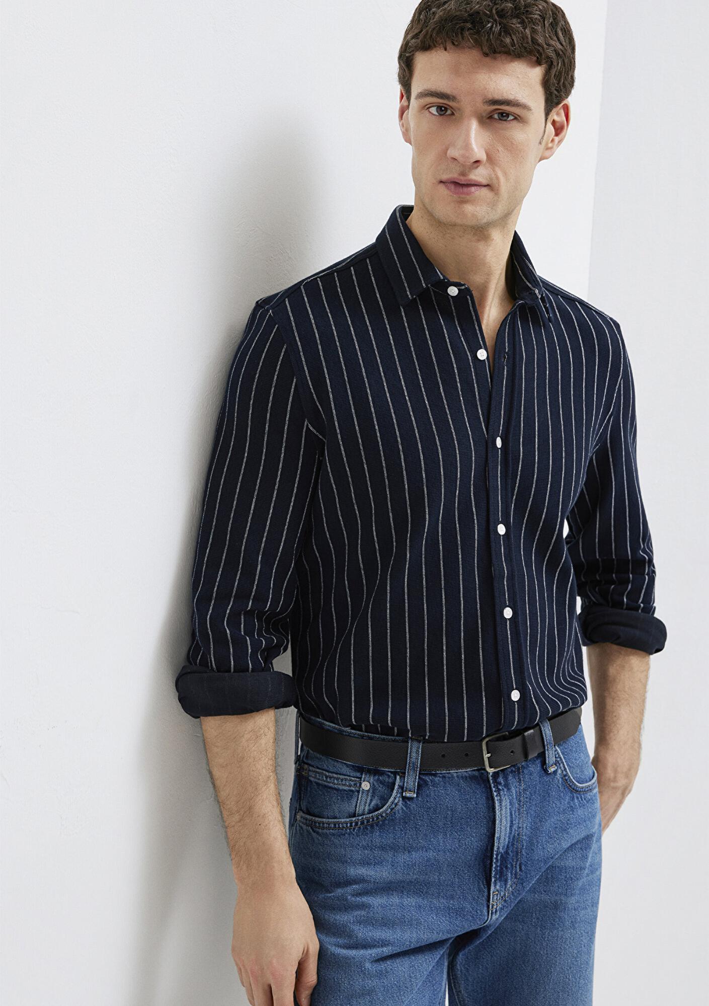 Mavi Çizgili Siyah Gömlek Regular Fit / Normal Kesim 0211998-91552