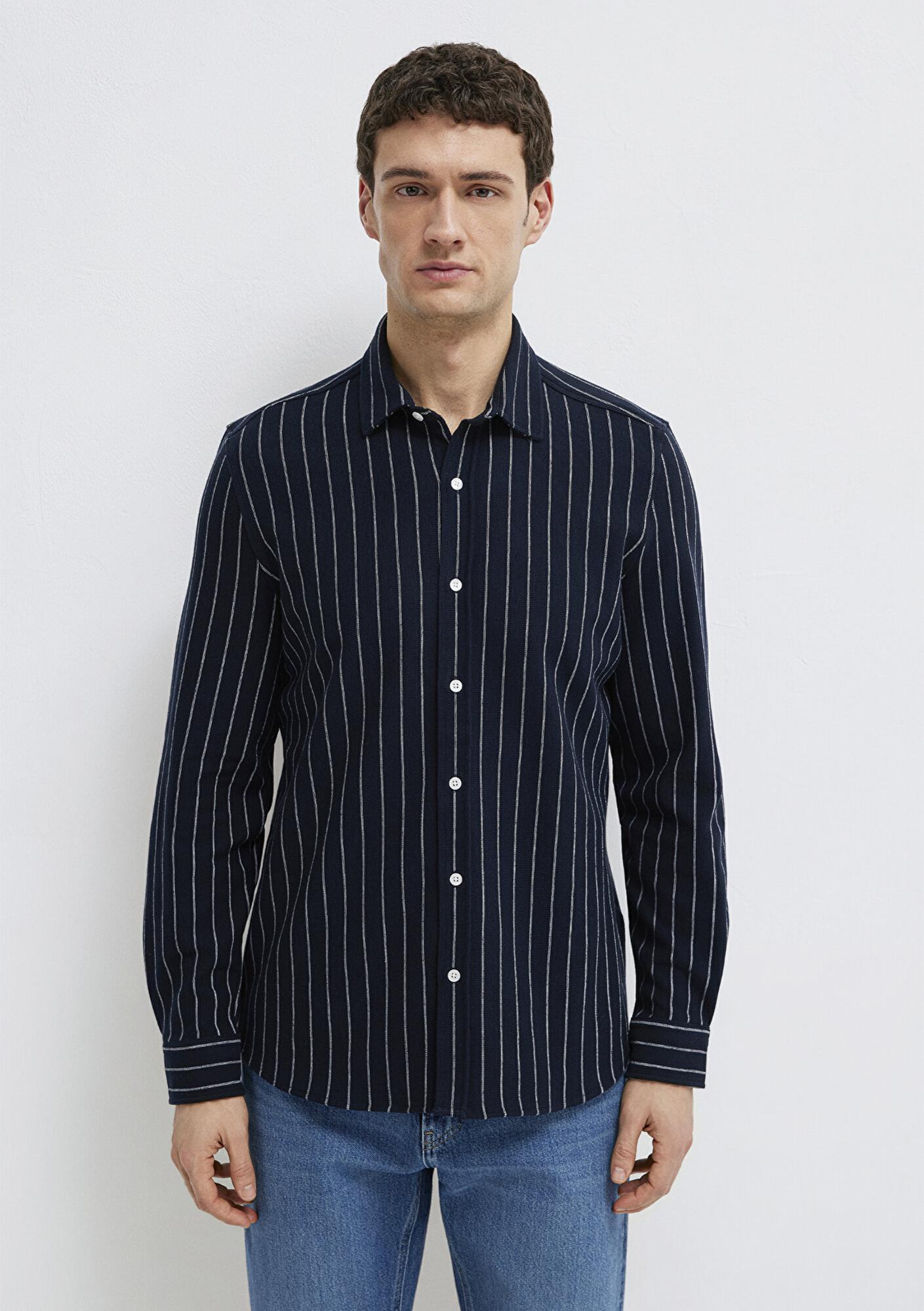 Mavi Çizgili Siyah Gömlek Regular Fit / Normal Kesim 0211998-91552