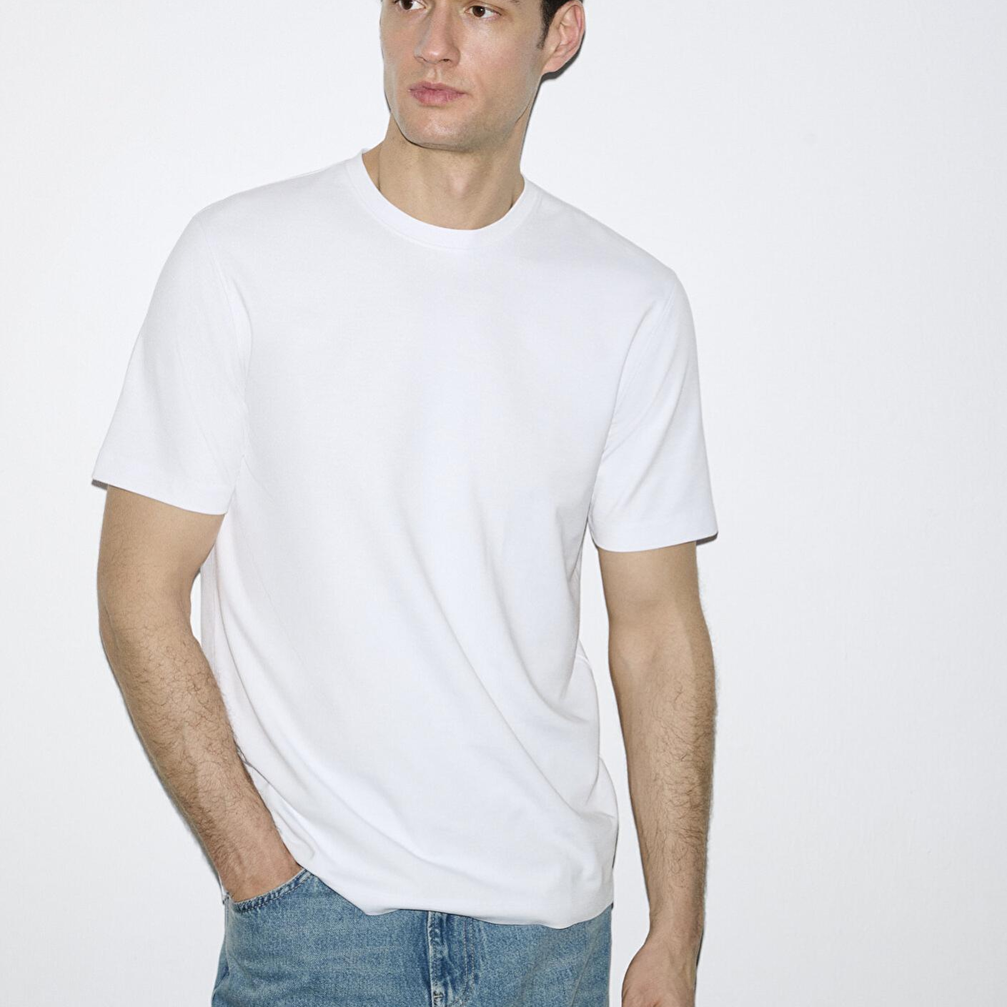 Mavi Hafif ve Esnek Beyaz Travel Tişört Regular Fit / Normal Kesim 0613224-620