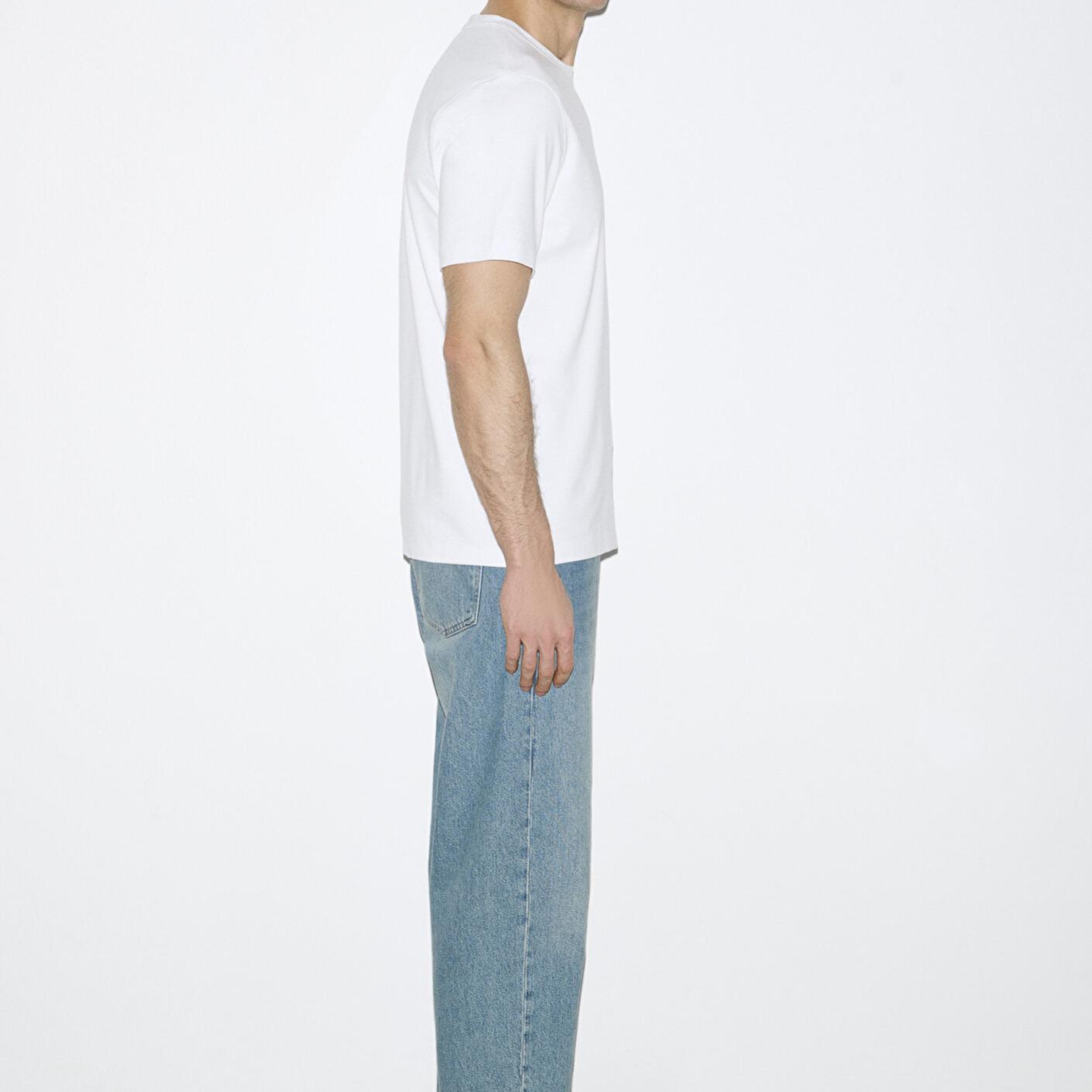 Mavi Hafif ve Esnek Beyaz Travel Tişört Regular Fit / Normal Kesim 0613224-620