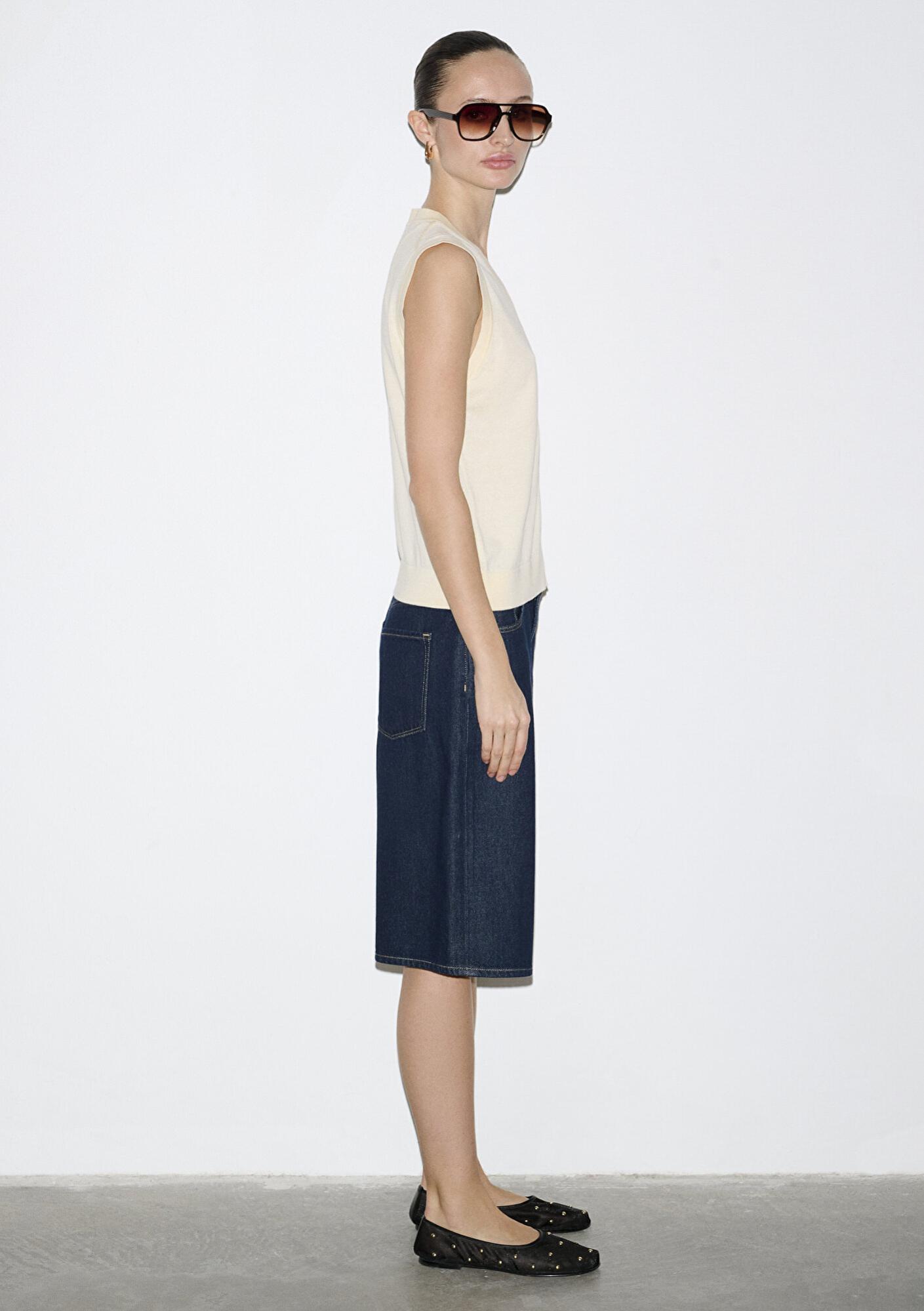 Mavi Düğmeli Sarı Triko Yelek Slim Fit / Dar Kesim 1710867-70013