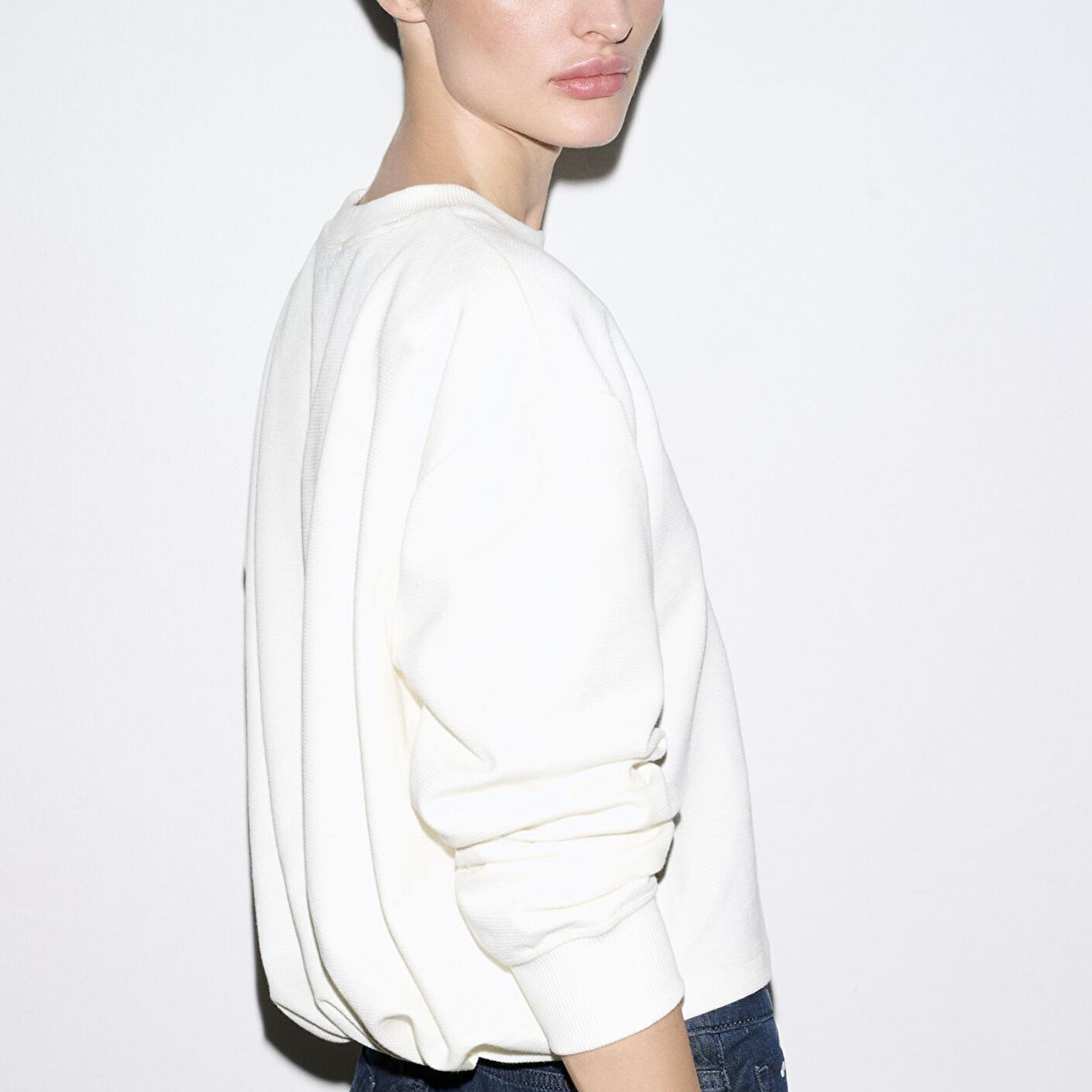 Mavi Bisiklet Yaka Ekru Sweatshirt 1S10508-70051