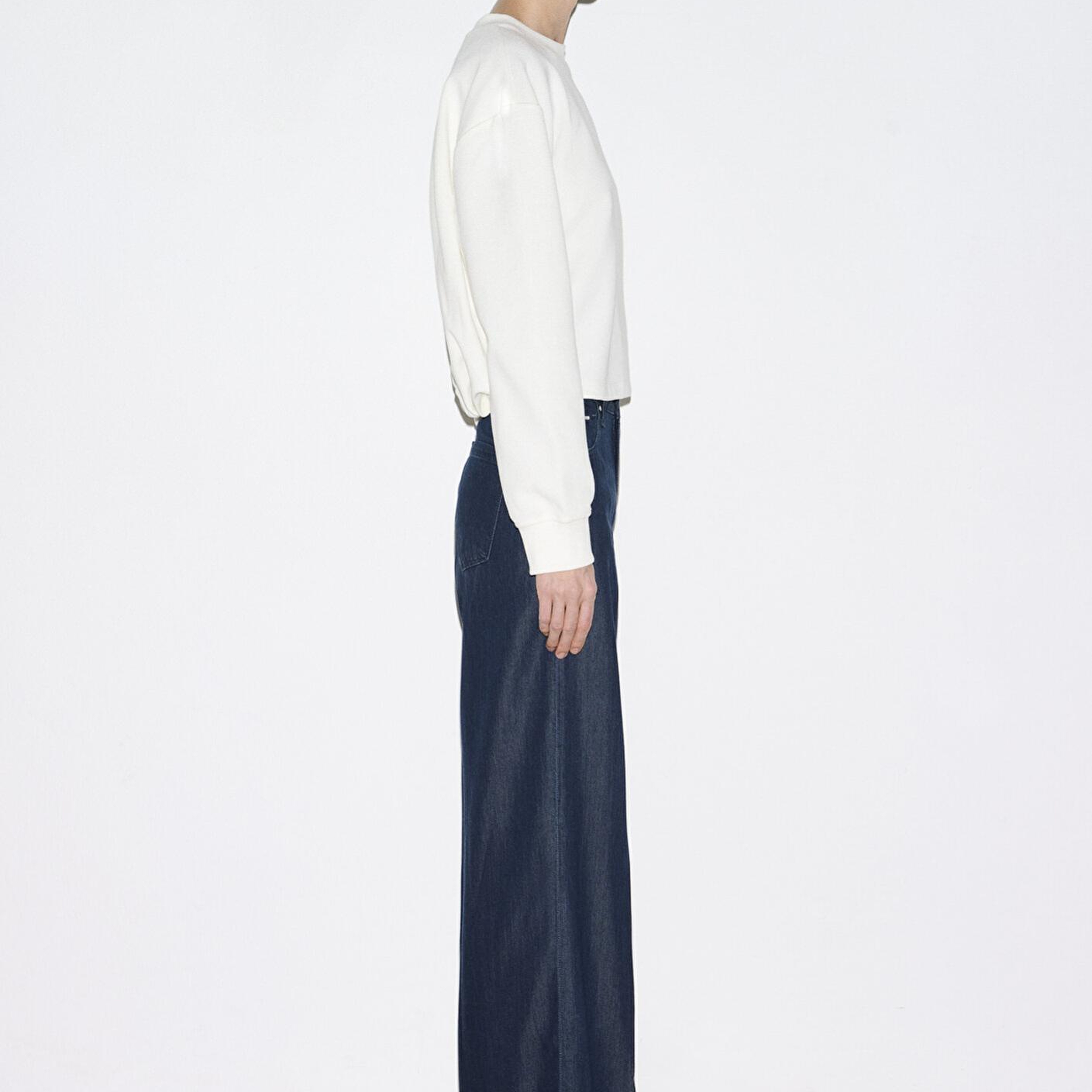 Mavi Bisiklet Yaka Ekru Sweatshirt 1S10508-70051