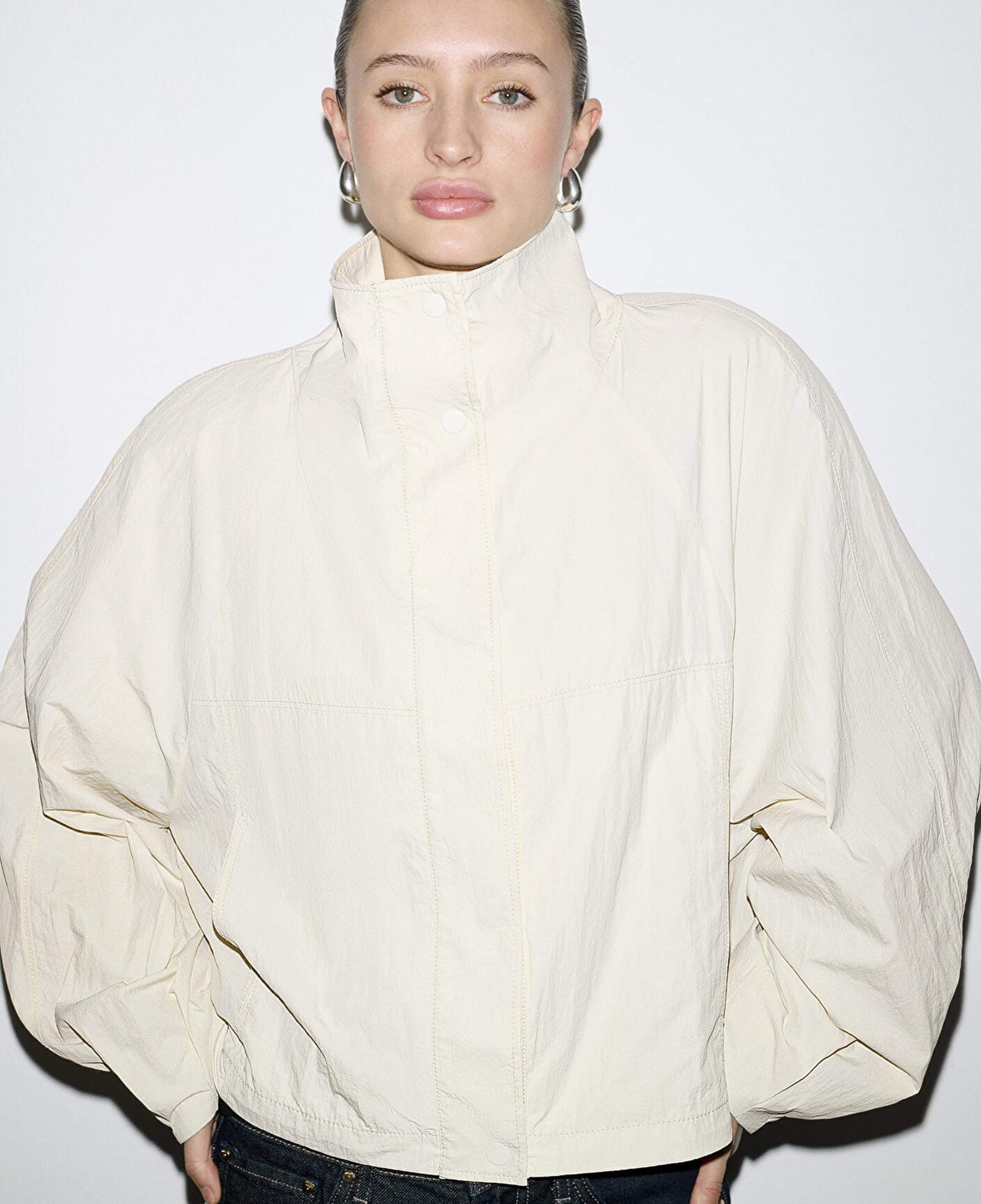 Mavi Dik Yaka Bej Ceket Oversize / Geniş Kesim 1110848-70140