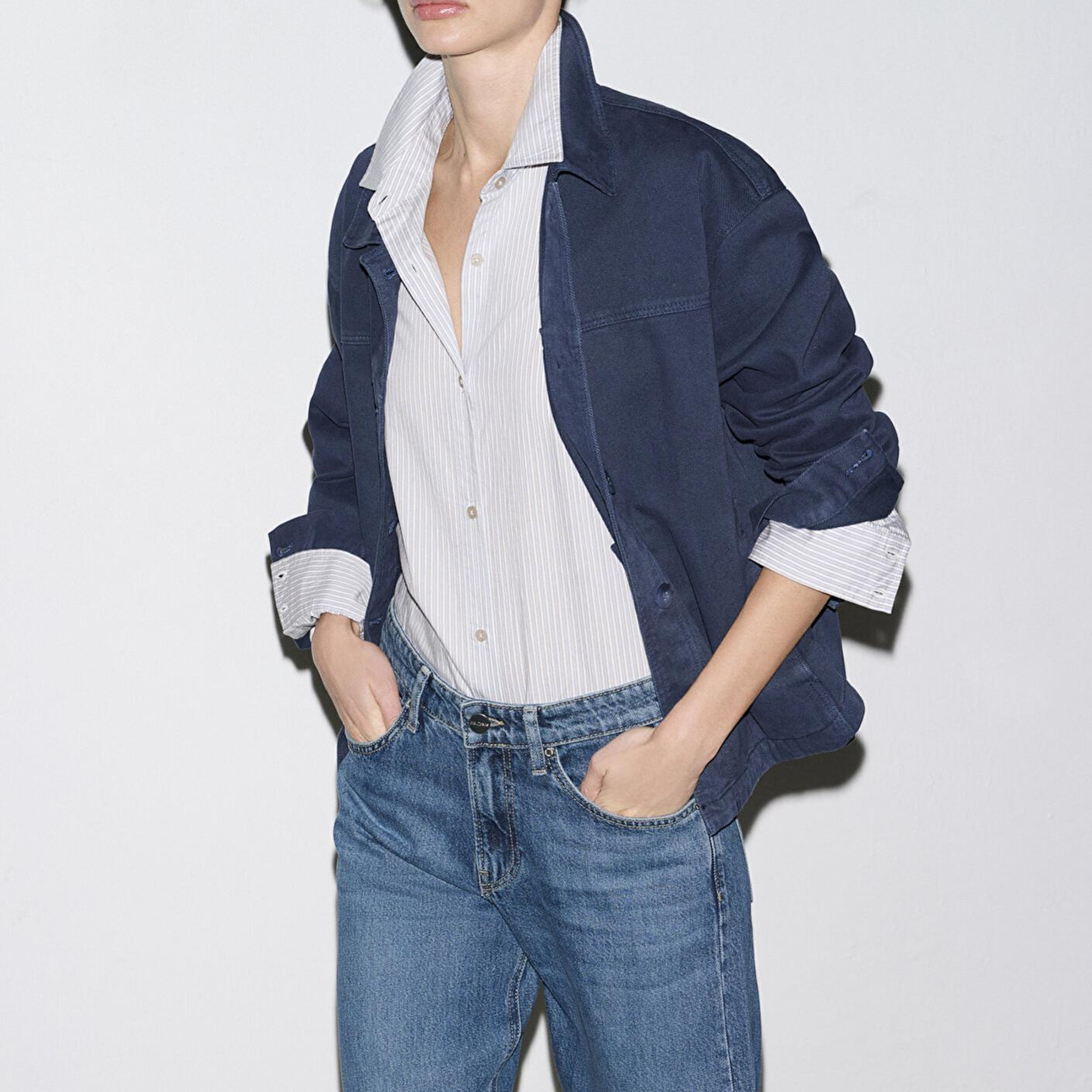 Mavi Cep Detaylı Lacivert Gömlek Oversize / Geniş Kesim 1211424-70487