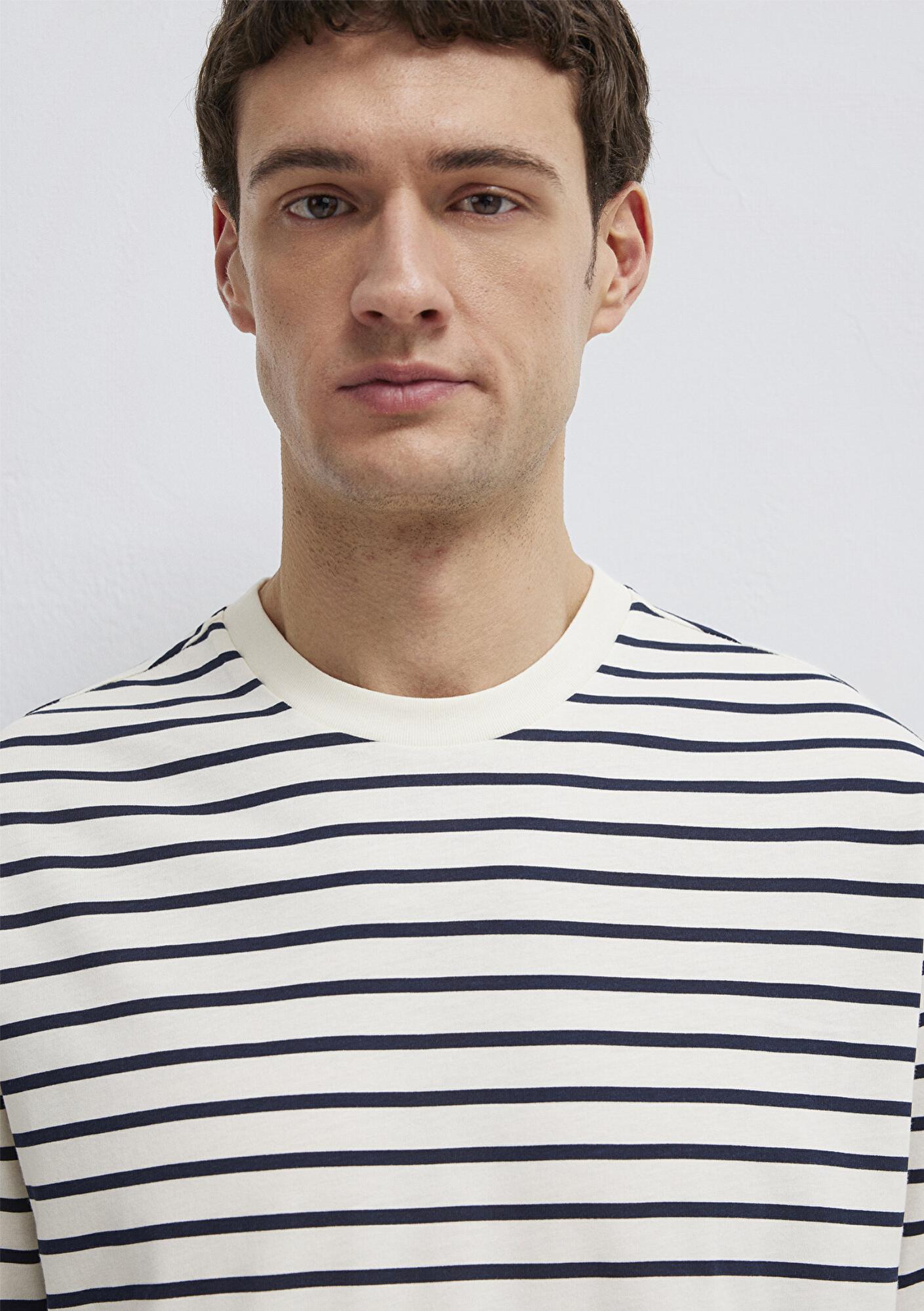 Mavi Lacivert Çizgili Ekru Tişört Loose Fit / Bol Rahat Kesim 0613274-30651