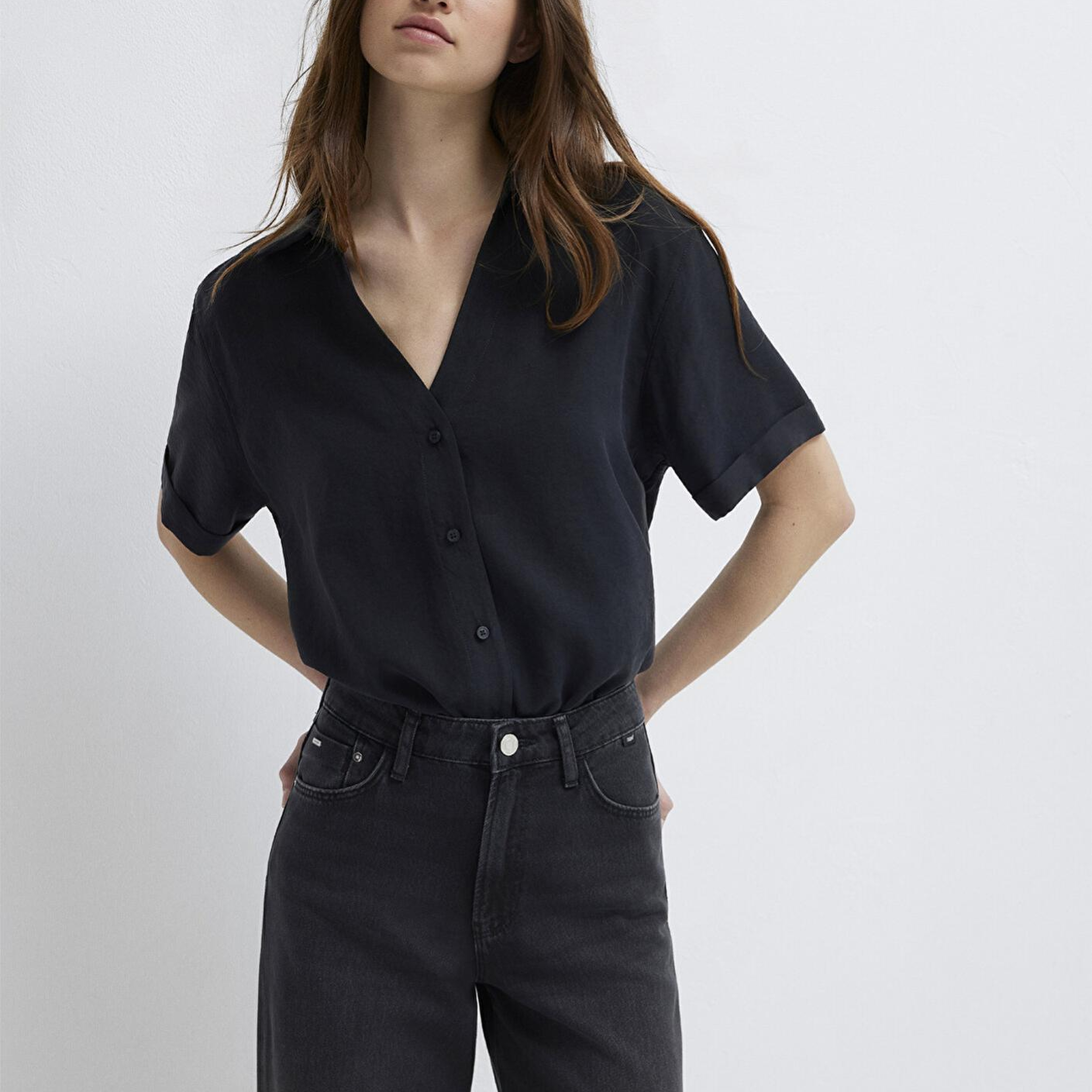 Mavi Kısa Kollu Siyah Gömlek Loose Fit / Bol Rahat Kesim 1211358-900