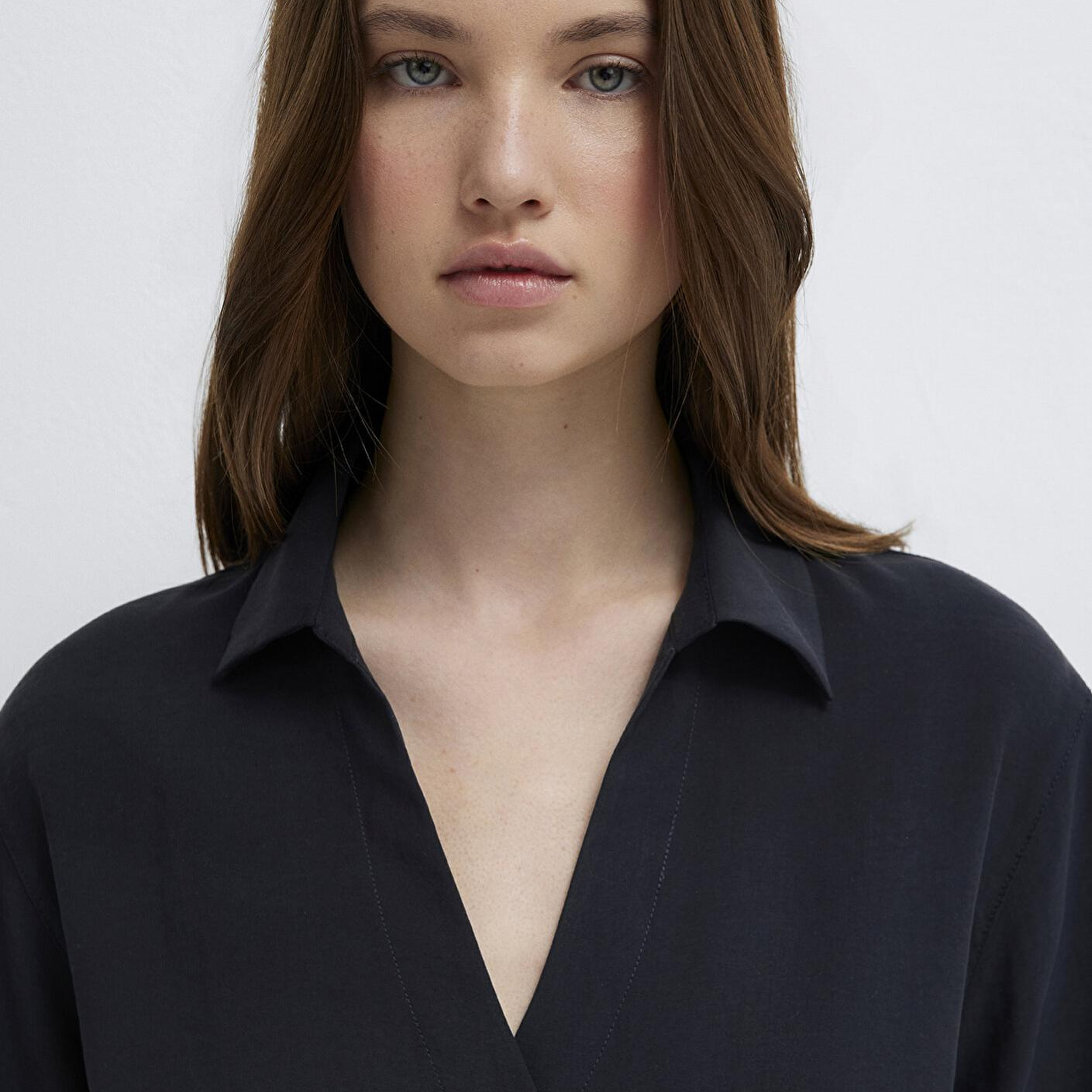 Mavi Kısa Kollu Siyah Gömlek Loose Fit / Bol Rahat Kesim 1211358-900