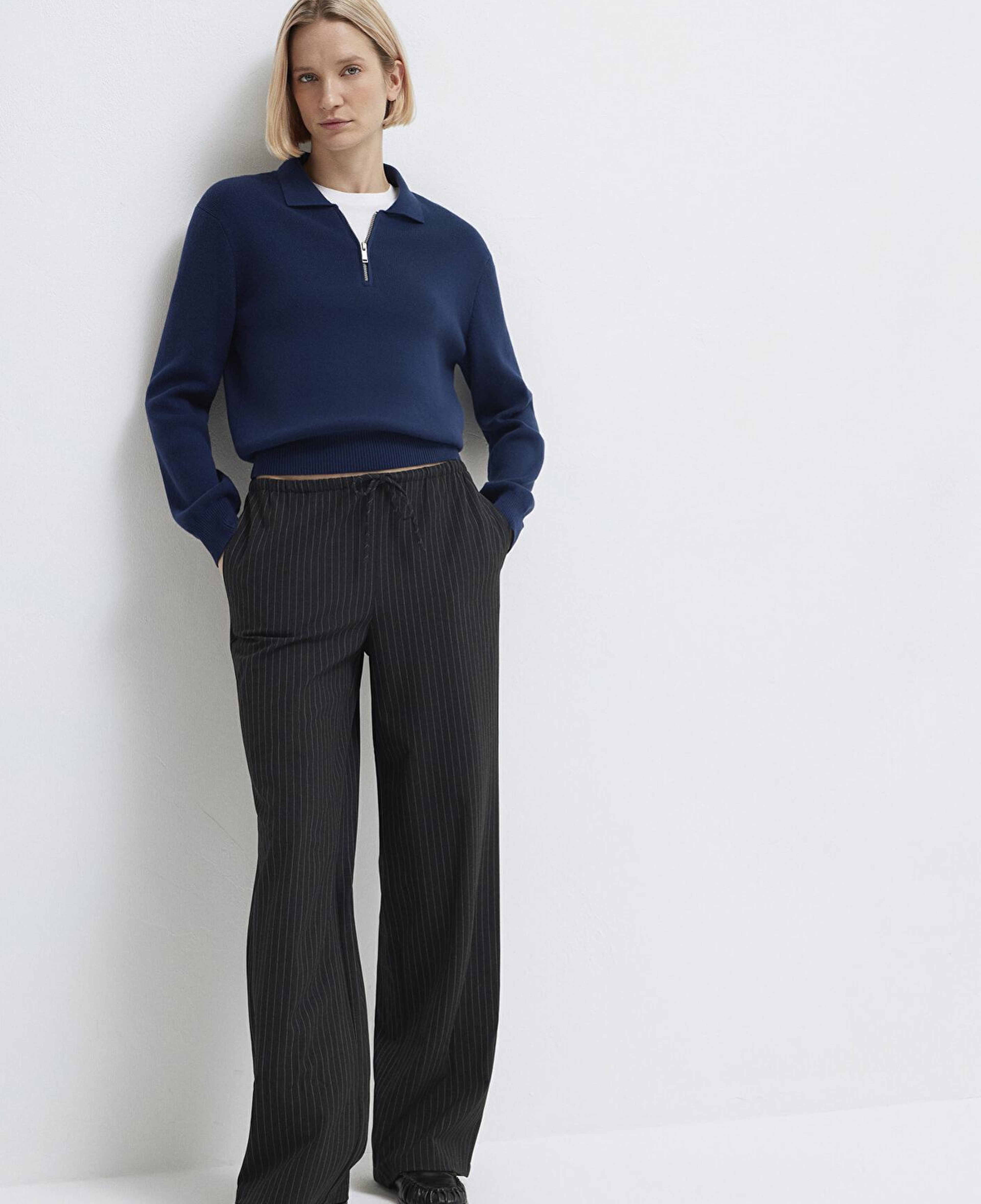 Mavi Beli Bağcıklı Çizgili Antrasit Pantolon 1011153-91492