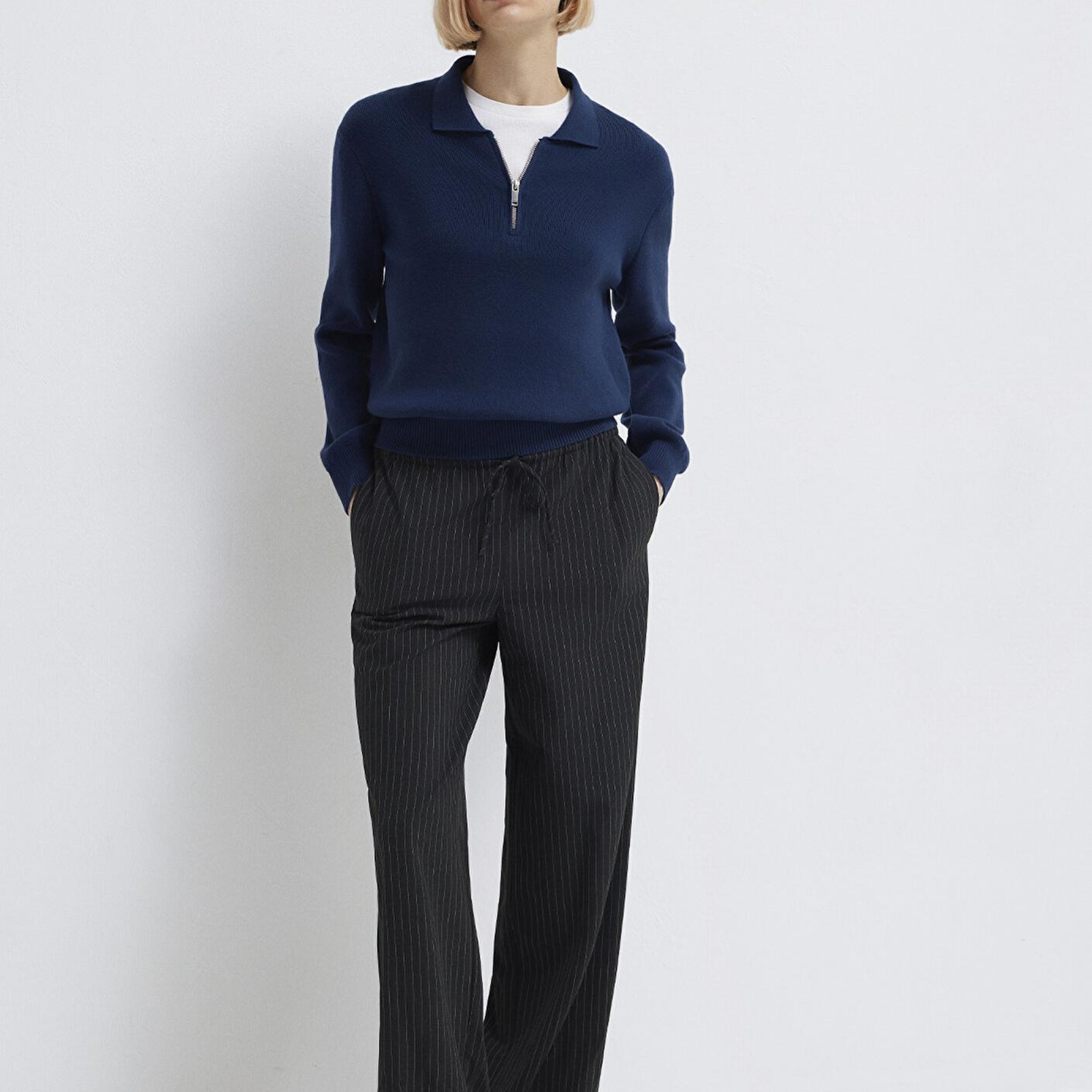 Mavi Beli Bağcıklı Çizgili Antrasit Pantolon 1011153-91492