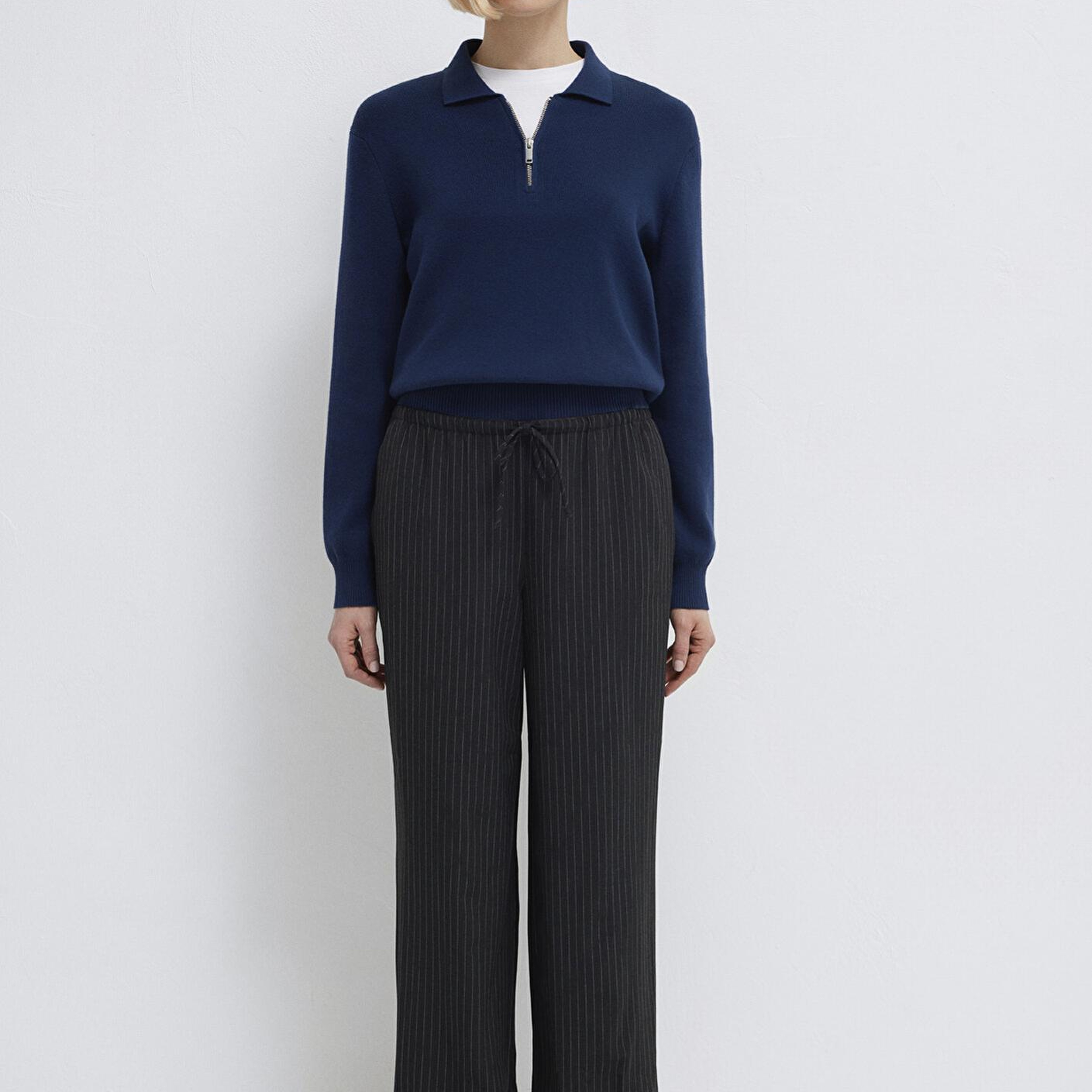 Mavi Beli Bağcıklı Çizgili Antrasit Pantolon 1011153-91492