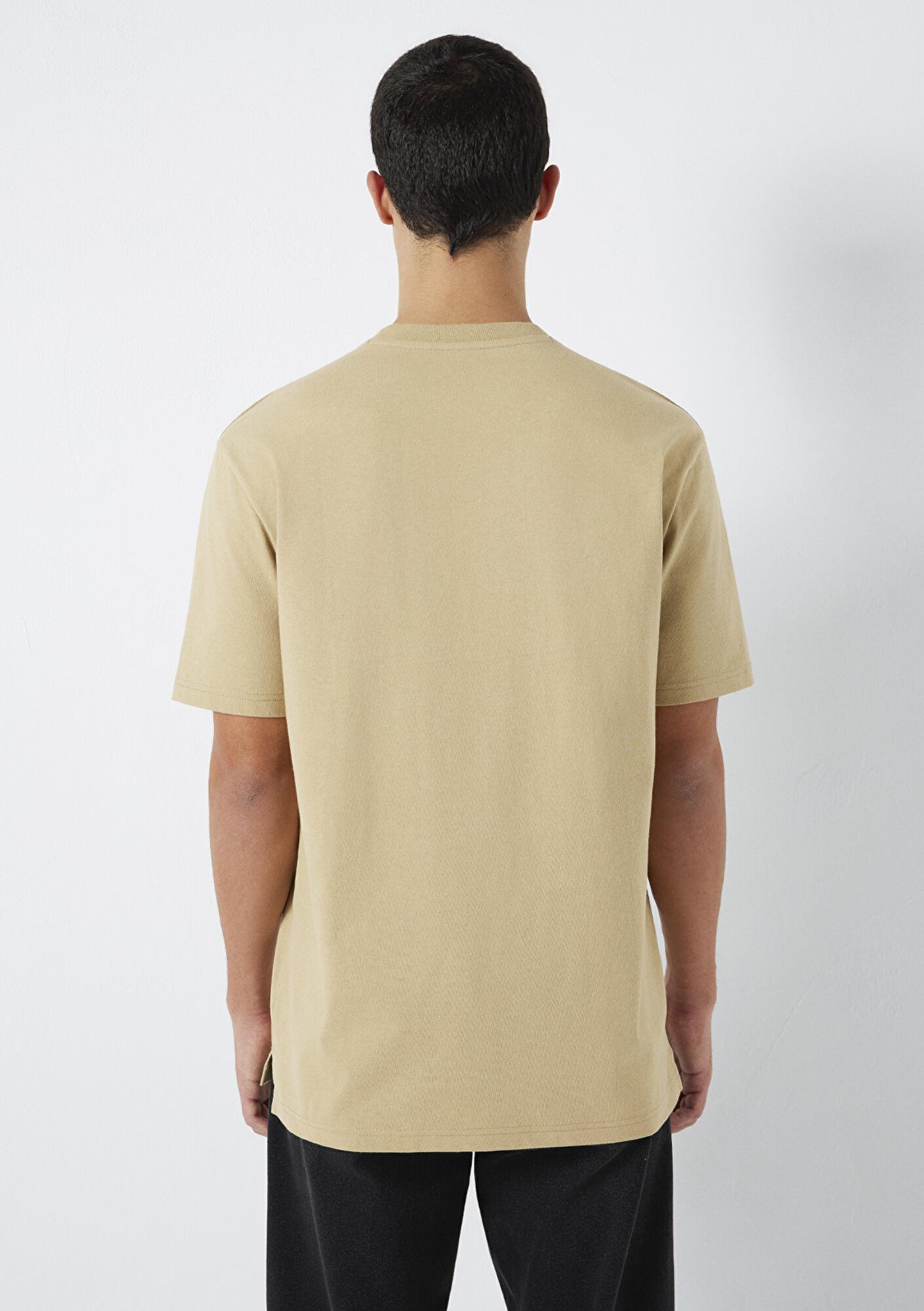 Mavi Cep Detaylı Bej Basic Tişört Loose Fit / Bol Rahat Kesim 066248-70204