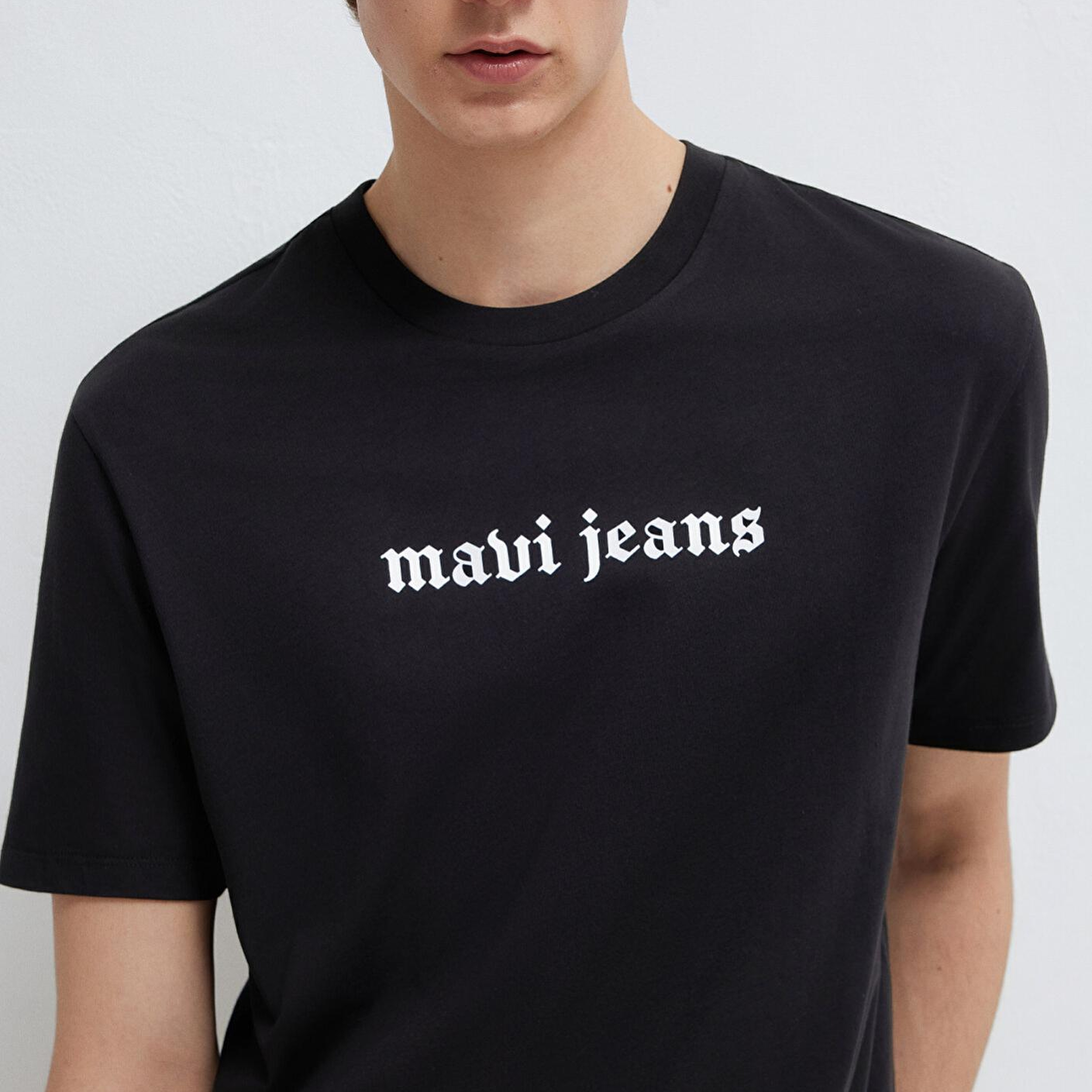 Mavi Mavi Jeans Baskılı Siyah Tişört Loose Fit / Bol Rahat Kesim 0613201-900