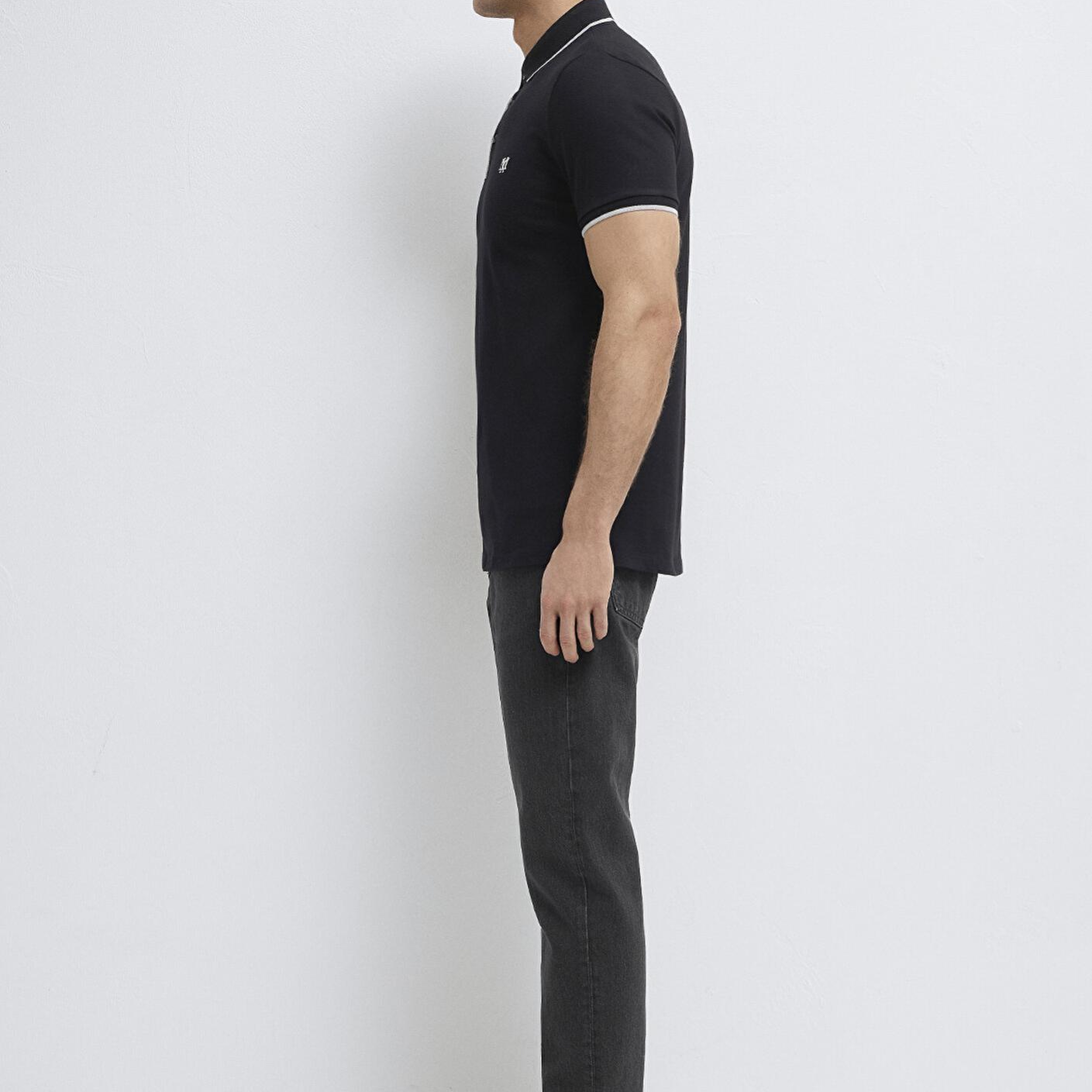 Mavi Mühür Logo Siyah Polo Tişört Fitted / Vücuda Oturan Kesim 0613266-900