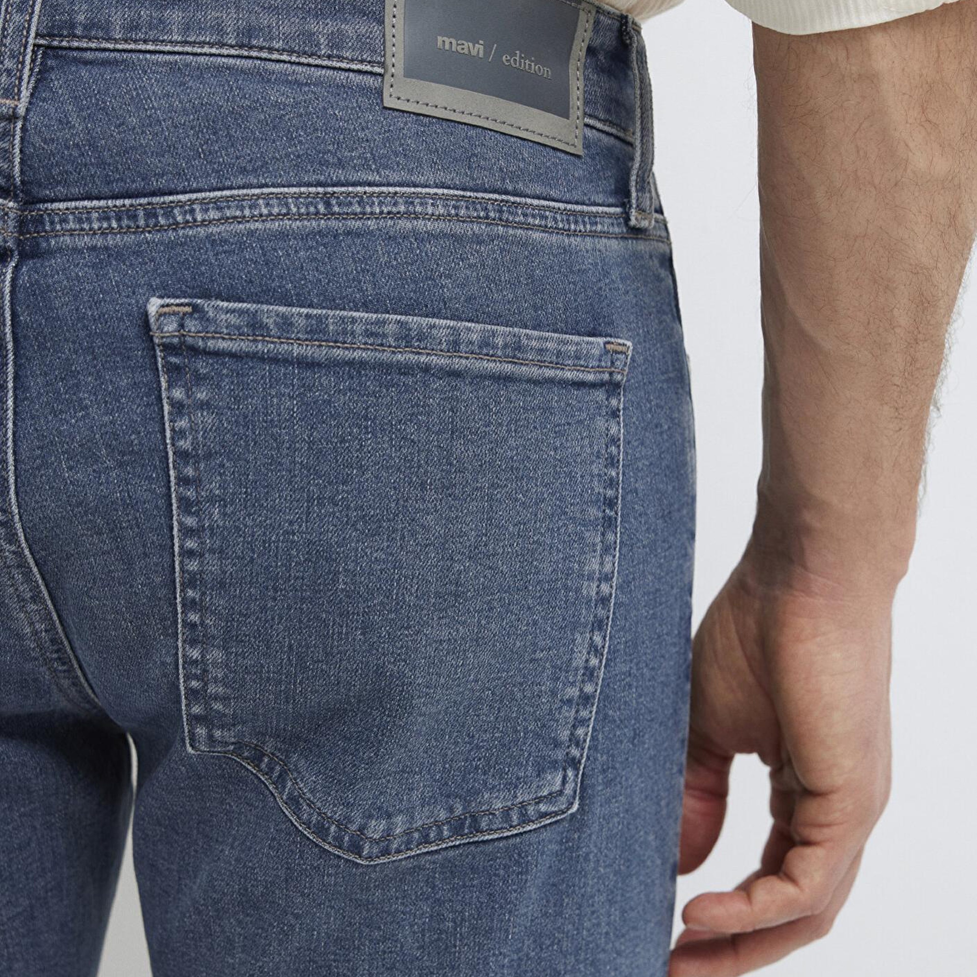 Mavi Jake Mavi Edition Puslu Vintage Koyu Mavi Jean Pantolon 00422A2984