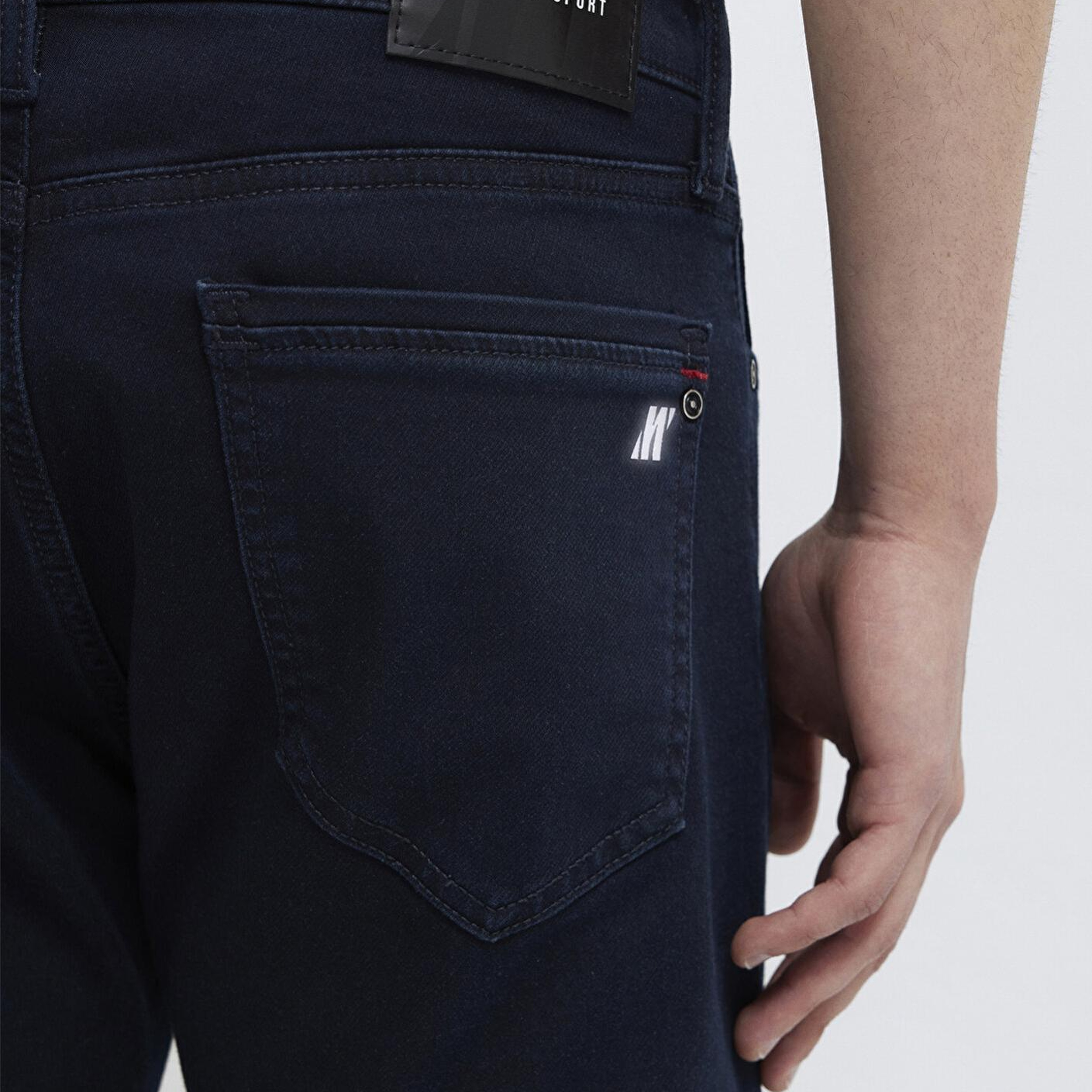 Mavi Martin Pro Sport Koyu Mürekkep Mavi Jean Pantolon 00378A1740