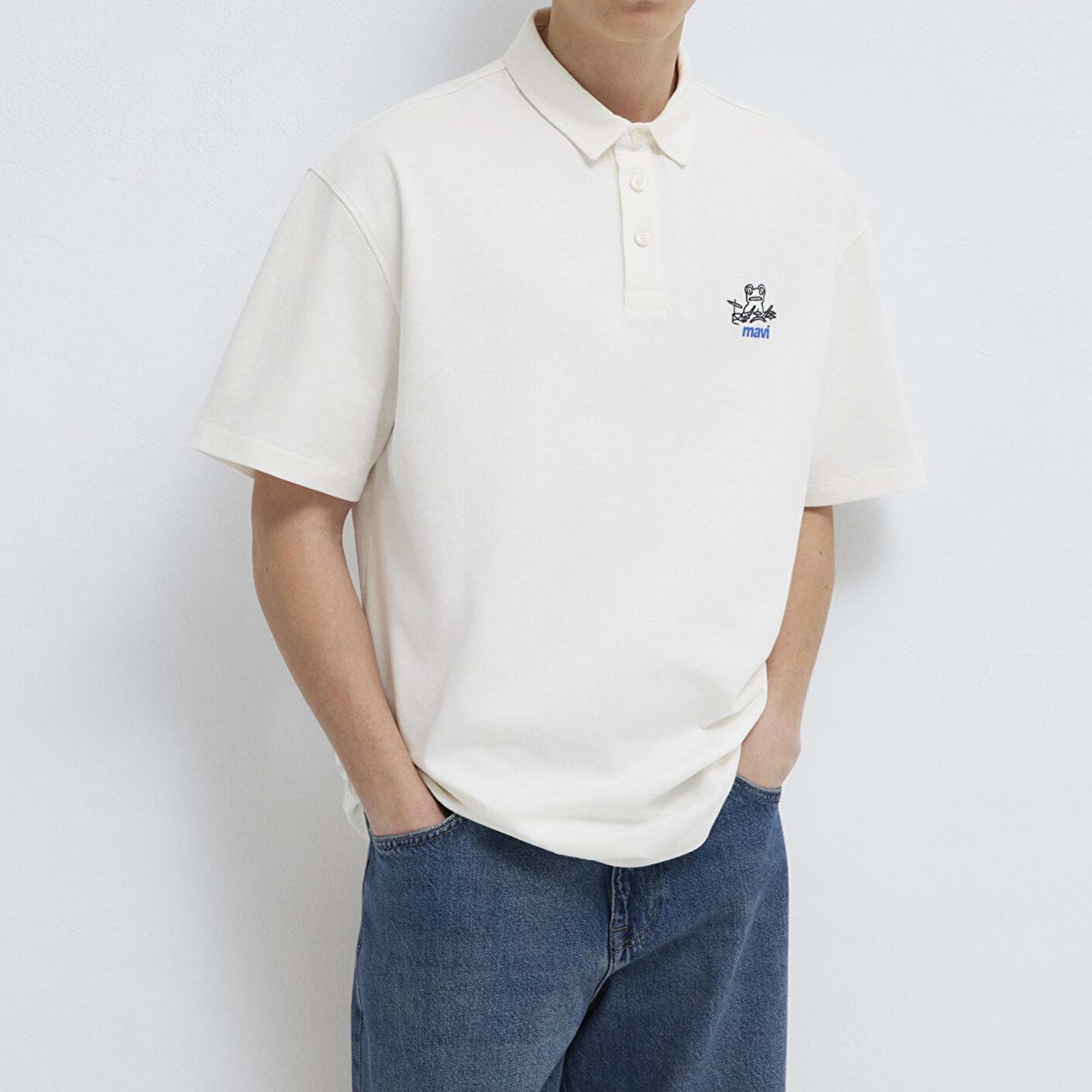 Mavi Mavi Logo Ekru Polo Tişört Loose Fit / Bol Rahat Kesim 0613180-70057