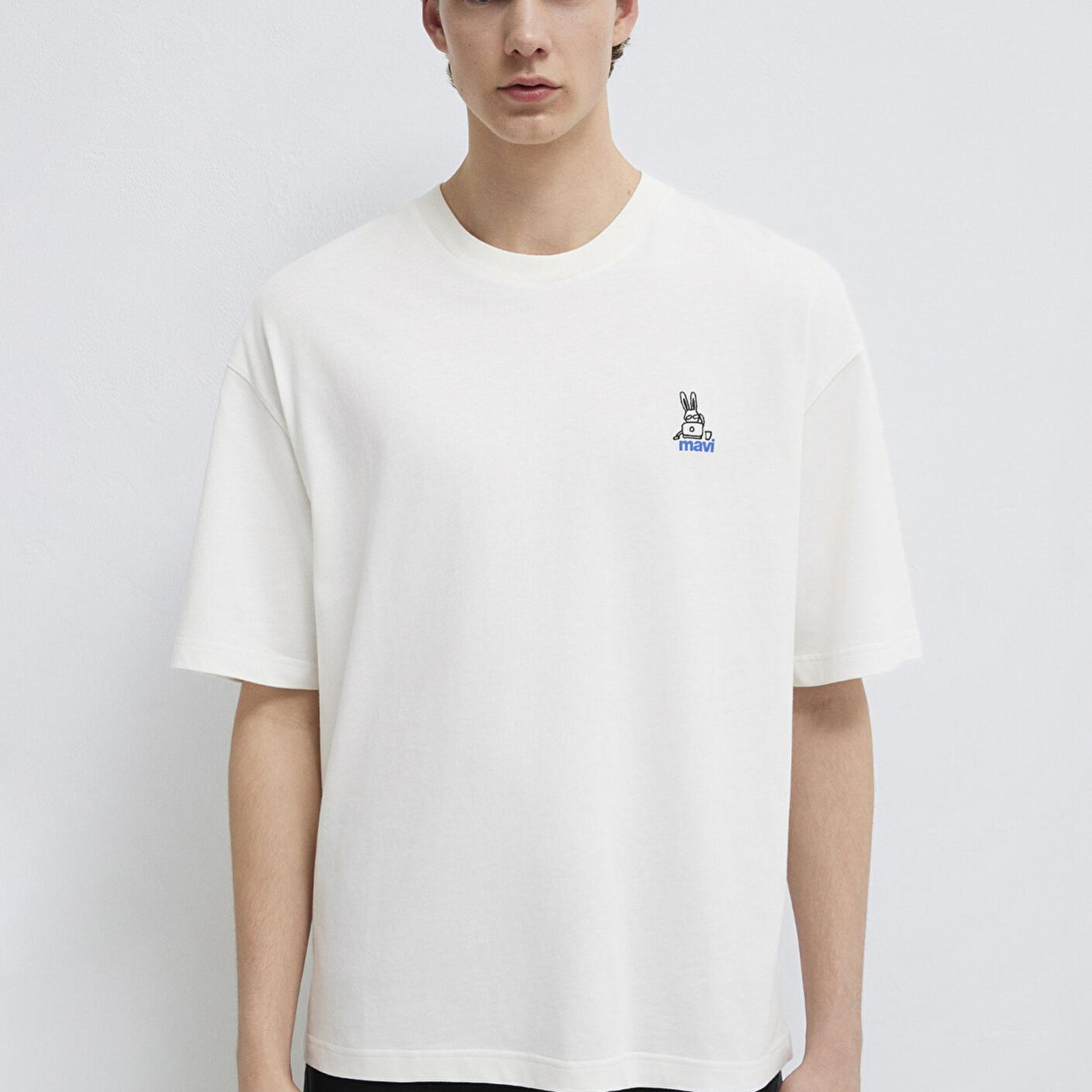Mavi Mavi Logo Baskılı Ekru Tişört Oversize / Geniş Kesim 0613178-70057