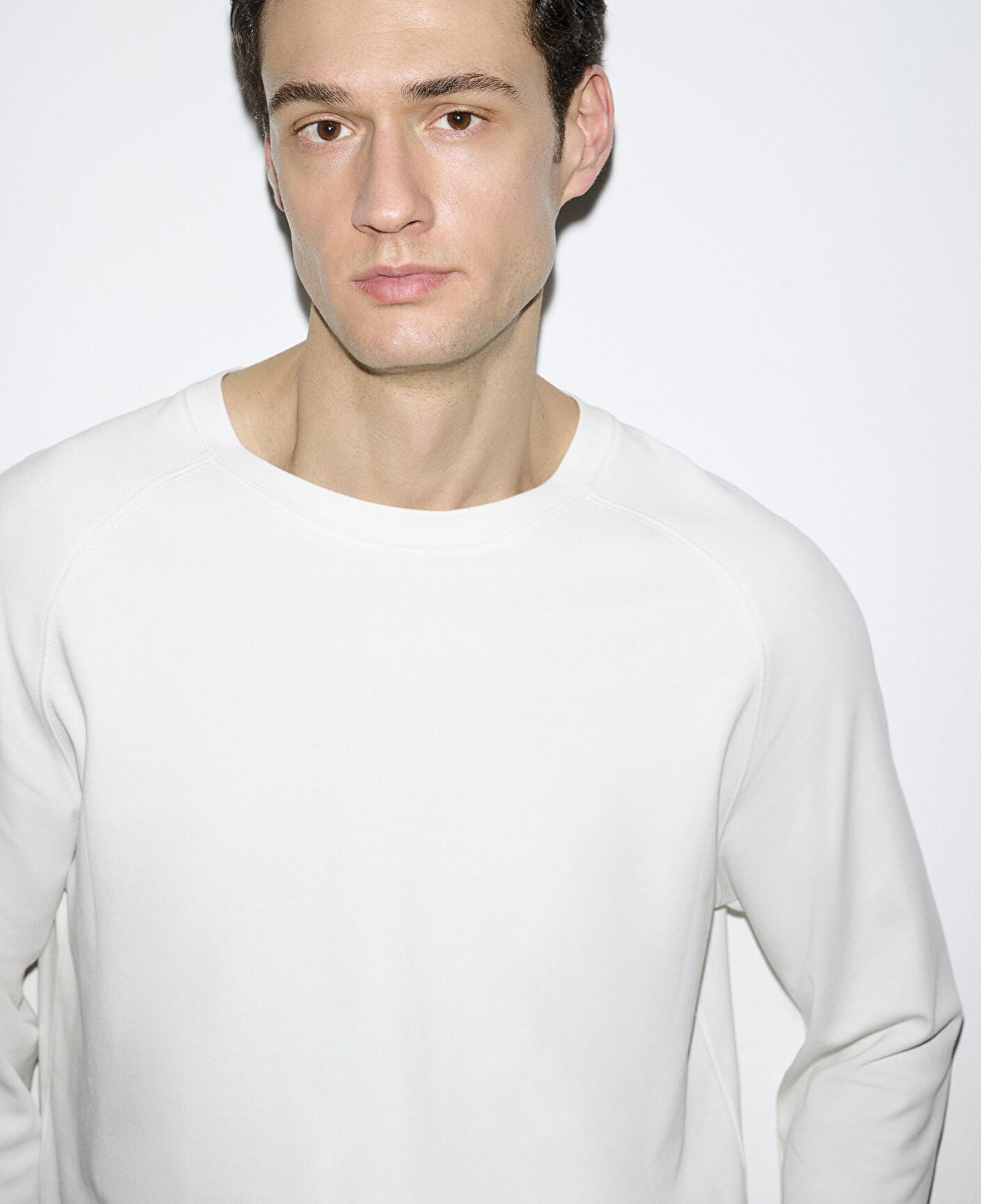 Mavi Uzun Kollu Ekru Basic Tişört Loose Fit / Bol Rahat Kesim 0613169-70057