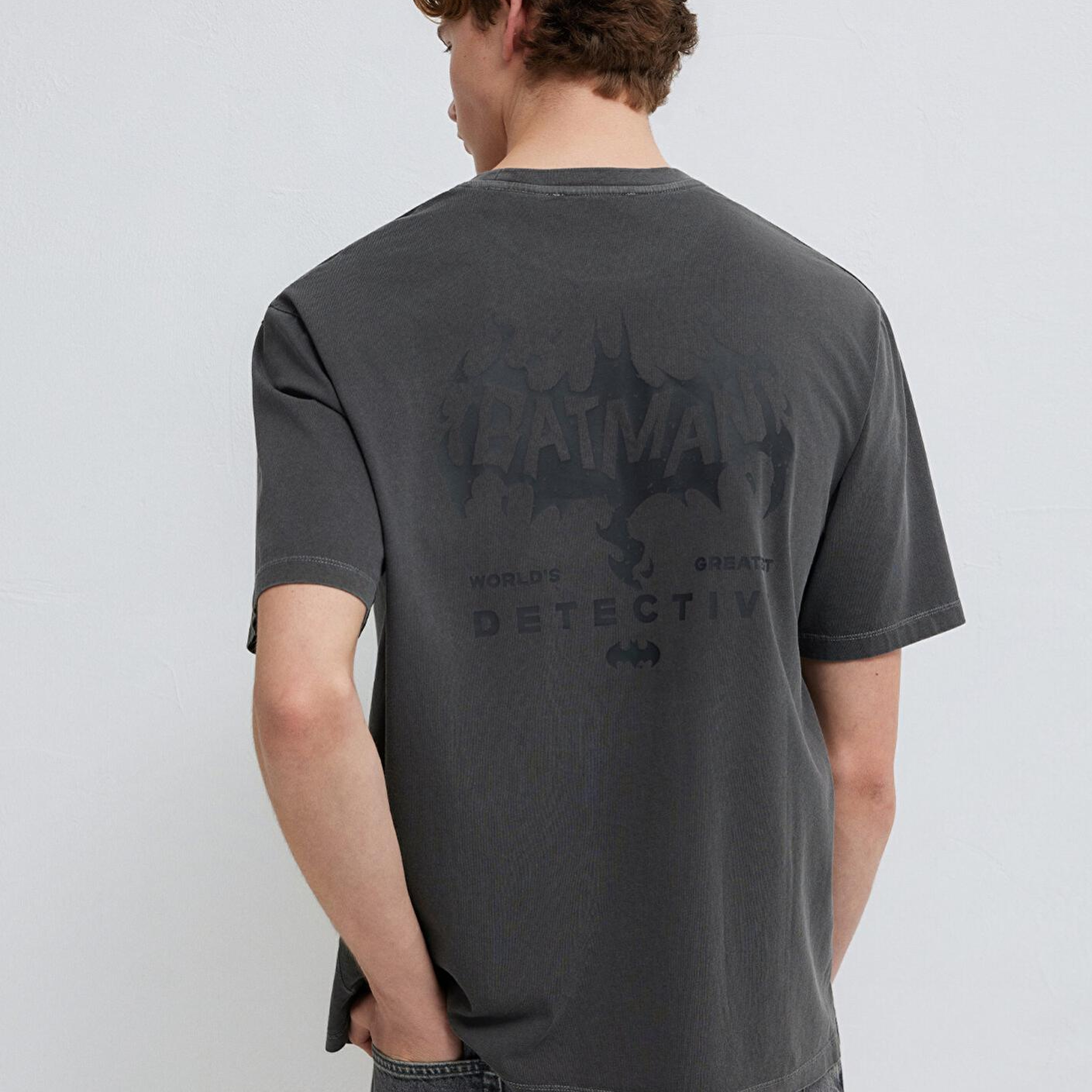 Mavi Batman Baskılı Antrasit Tişört Relaxed Fit / Rahat Kesim 0613203-900