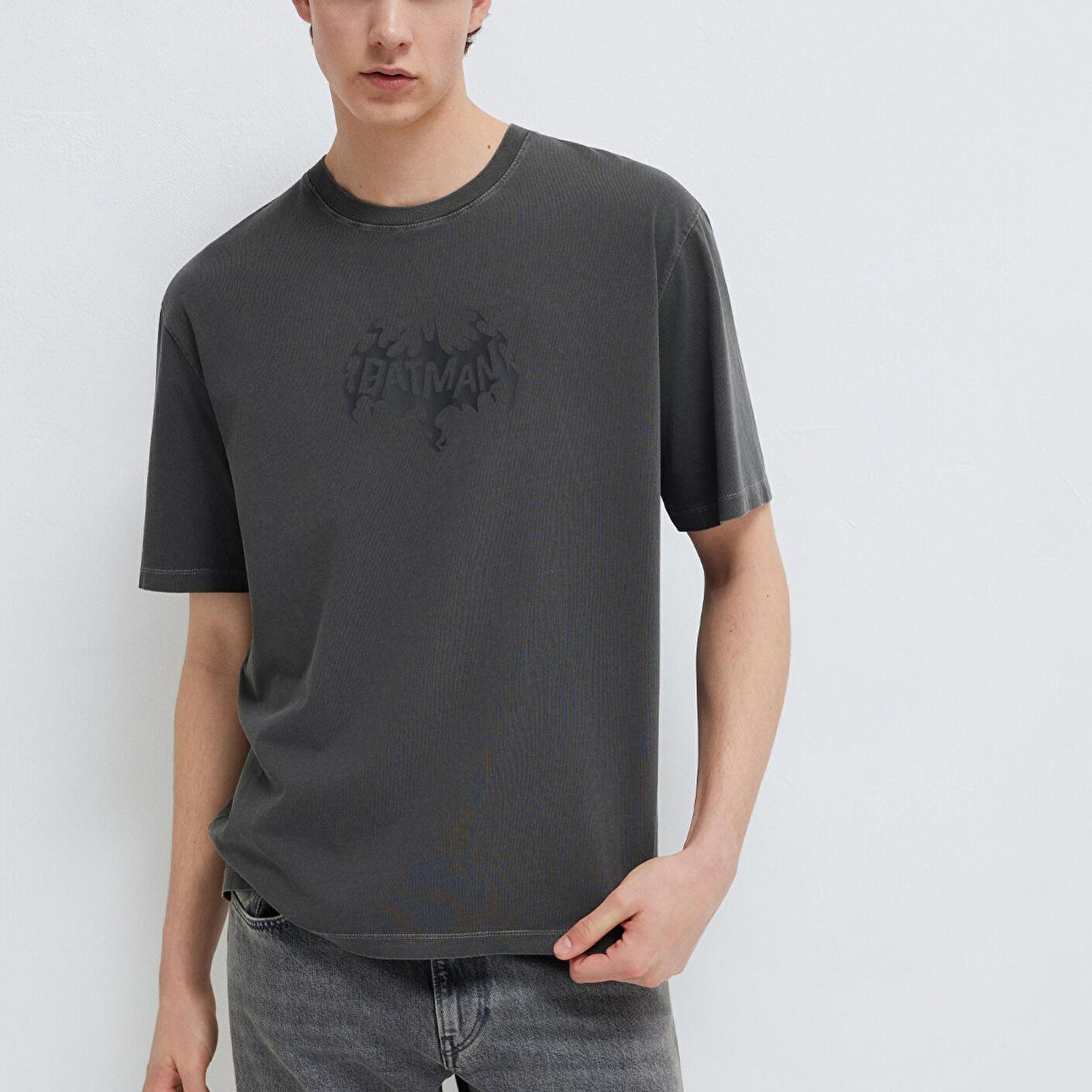 Mavi Batman Baskılı Antrasit Tişört Relaxed Fit / Rahat Kesim 0613203-900