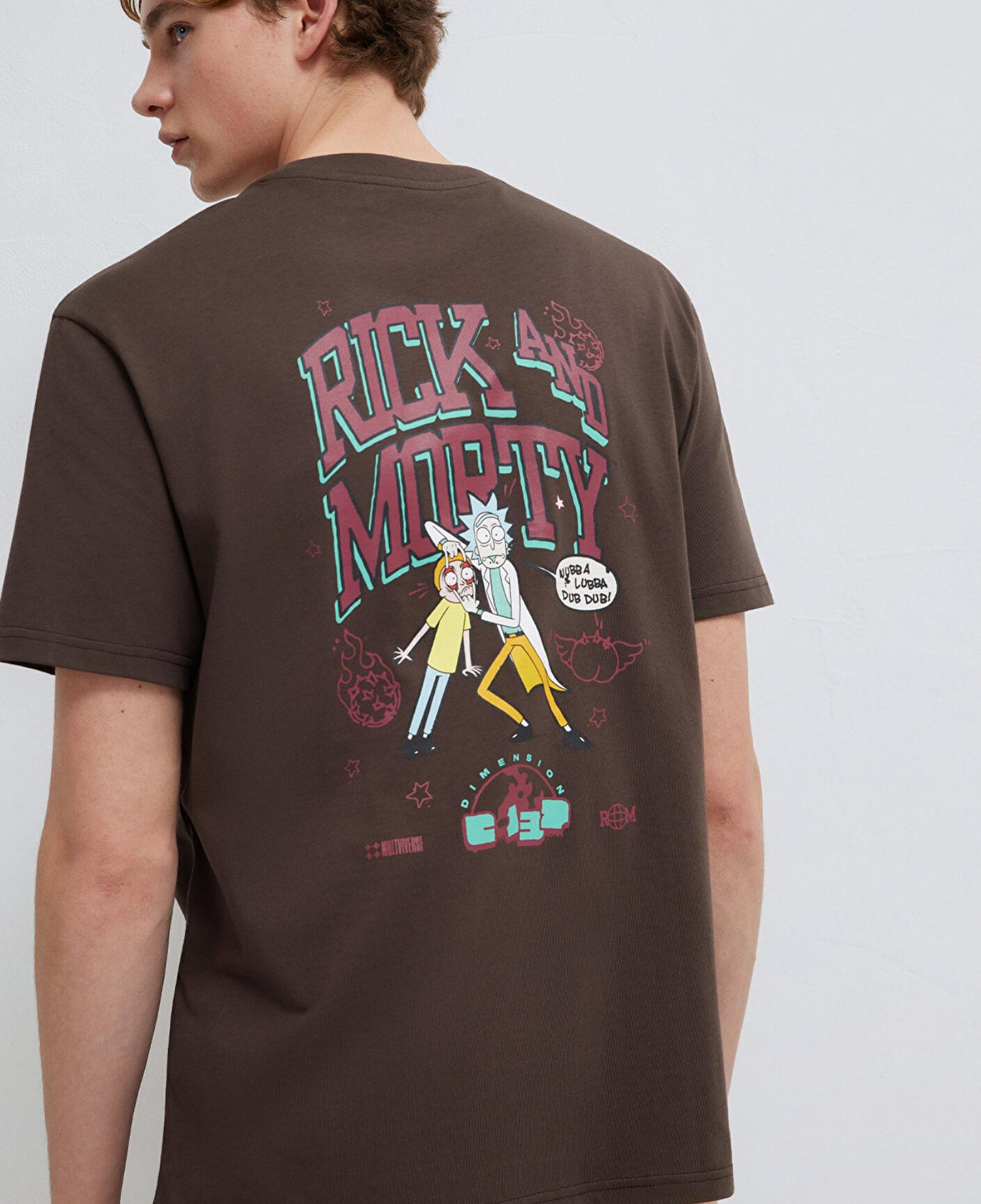 Mavi Rick and Morty Baskılı Kahverengi Tişört Loose Fit / Bol Rahat Kesim 0613205-70251