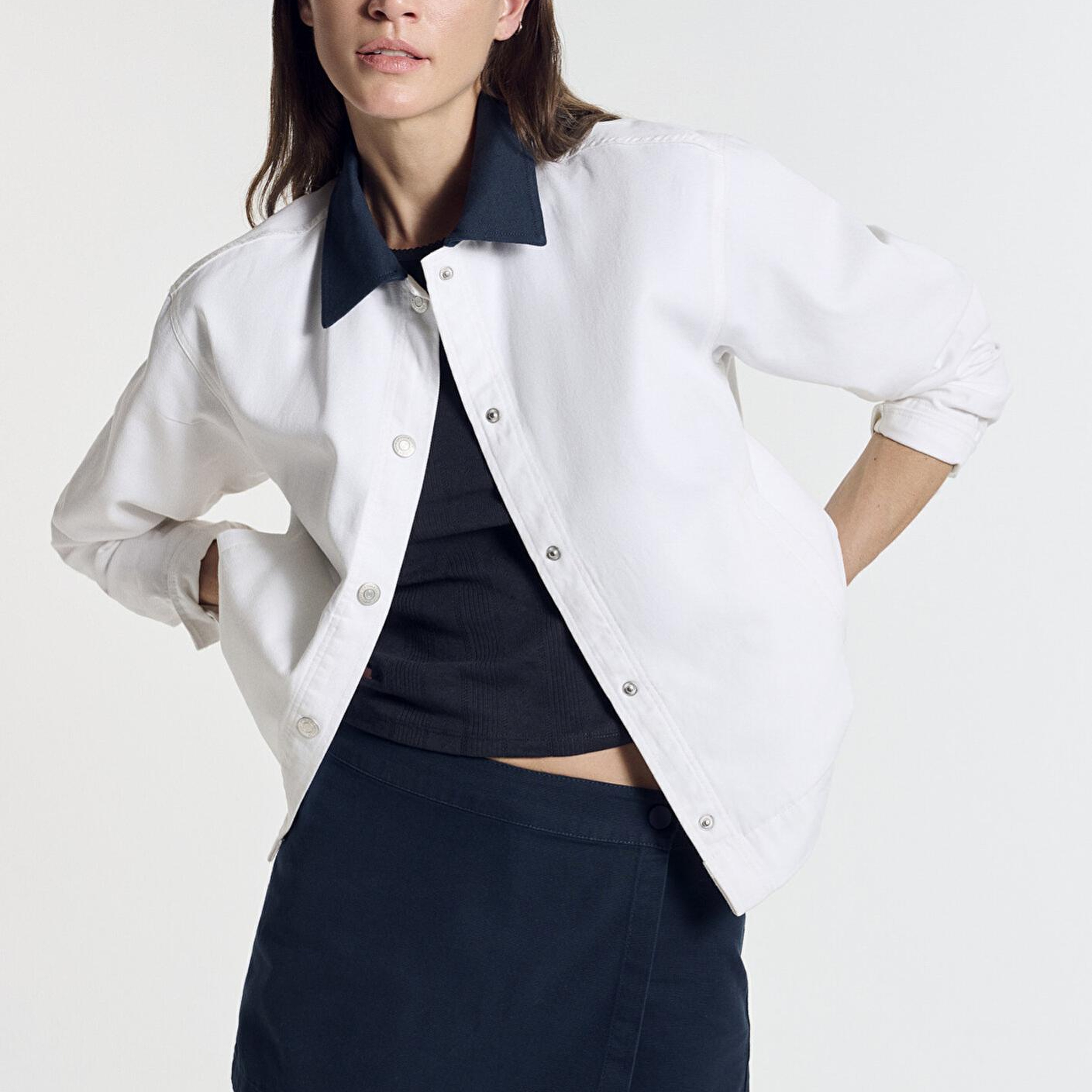 Mavi Yaka Detaylı Beyaz İnce Ceket Loose Fit / Bol Rahat Kesim 1211407-80194