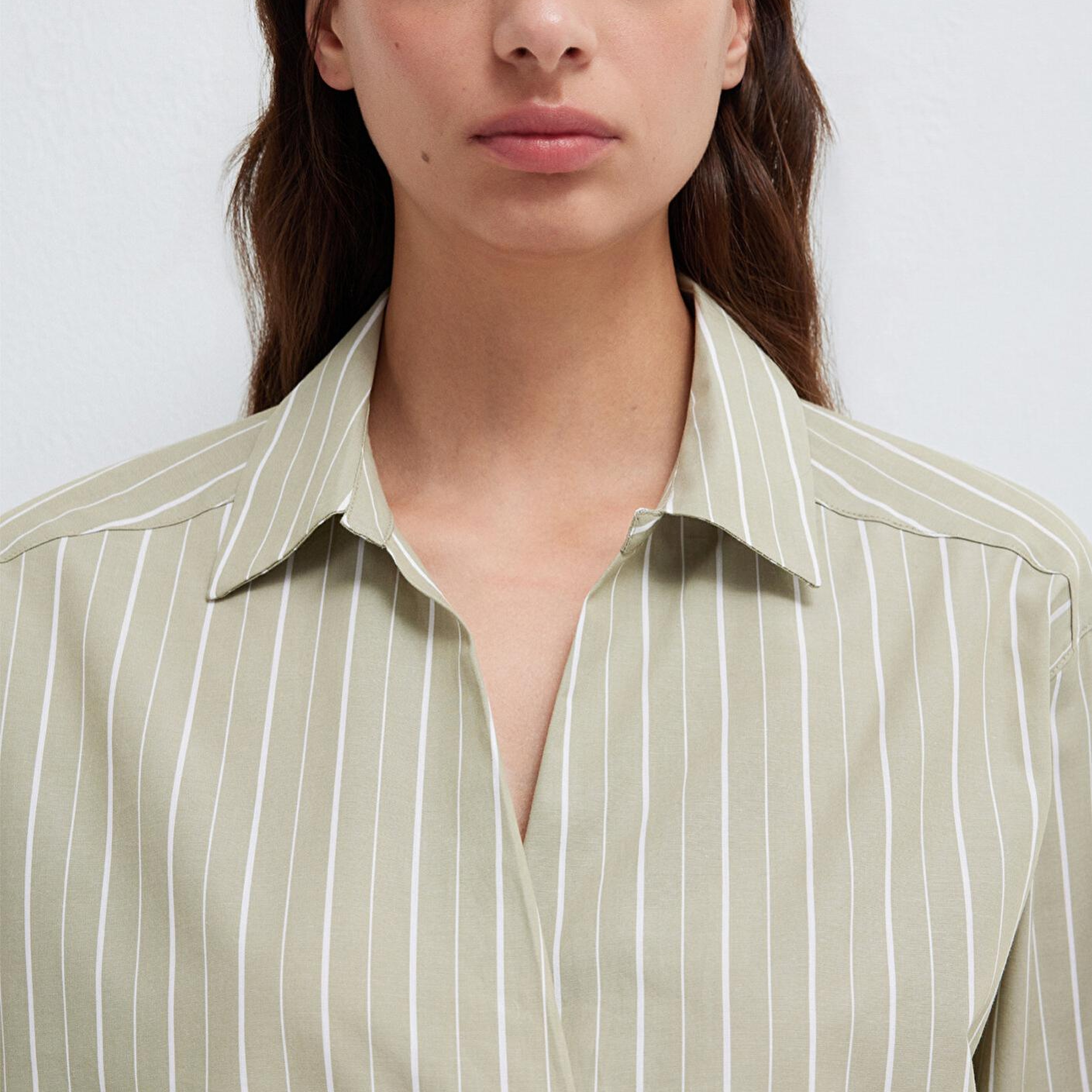 Mavi Beyaz Çizgili Yeşil Bluz 1211226-88069