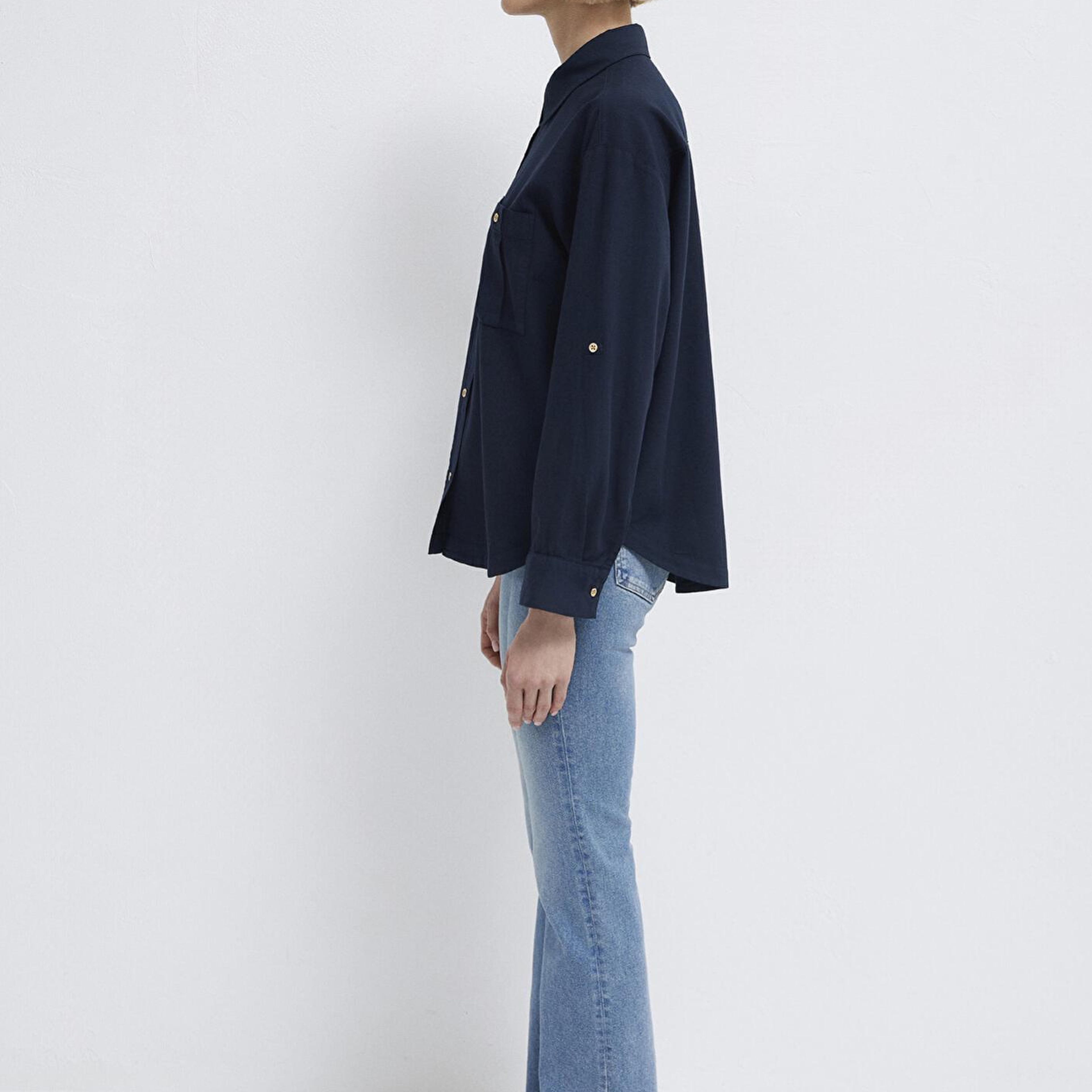 Mavi Düğme Detaylı Lacivert Gömlek Loose Fit / Bol Rahat Kesim 1211383-70492