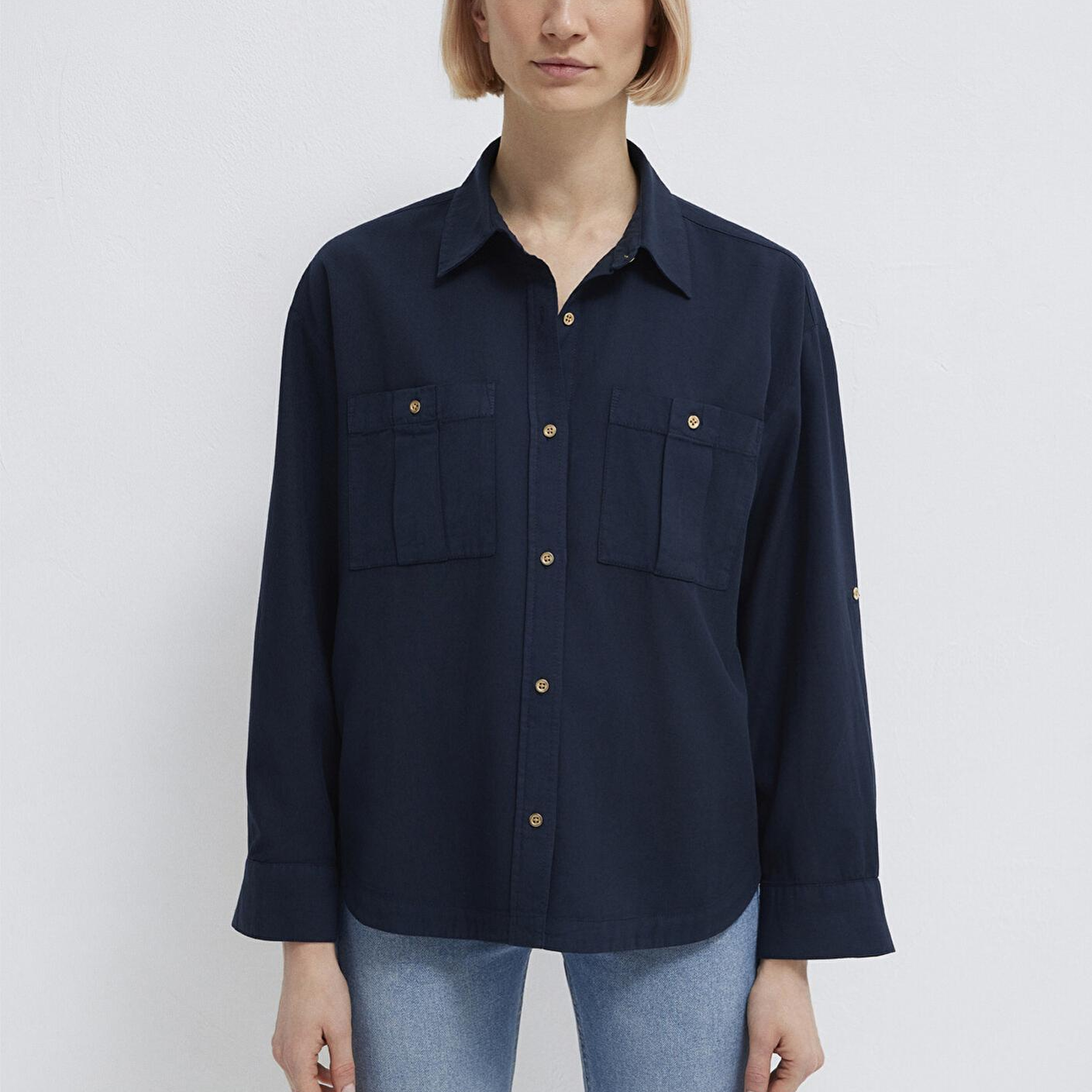 Mavi Düğme Detaylı Lacivert Gömlek Loose Fit / Bol Rahat Kesim 1211383-70492