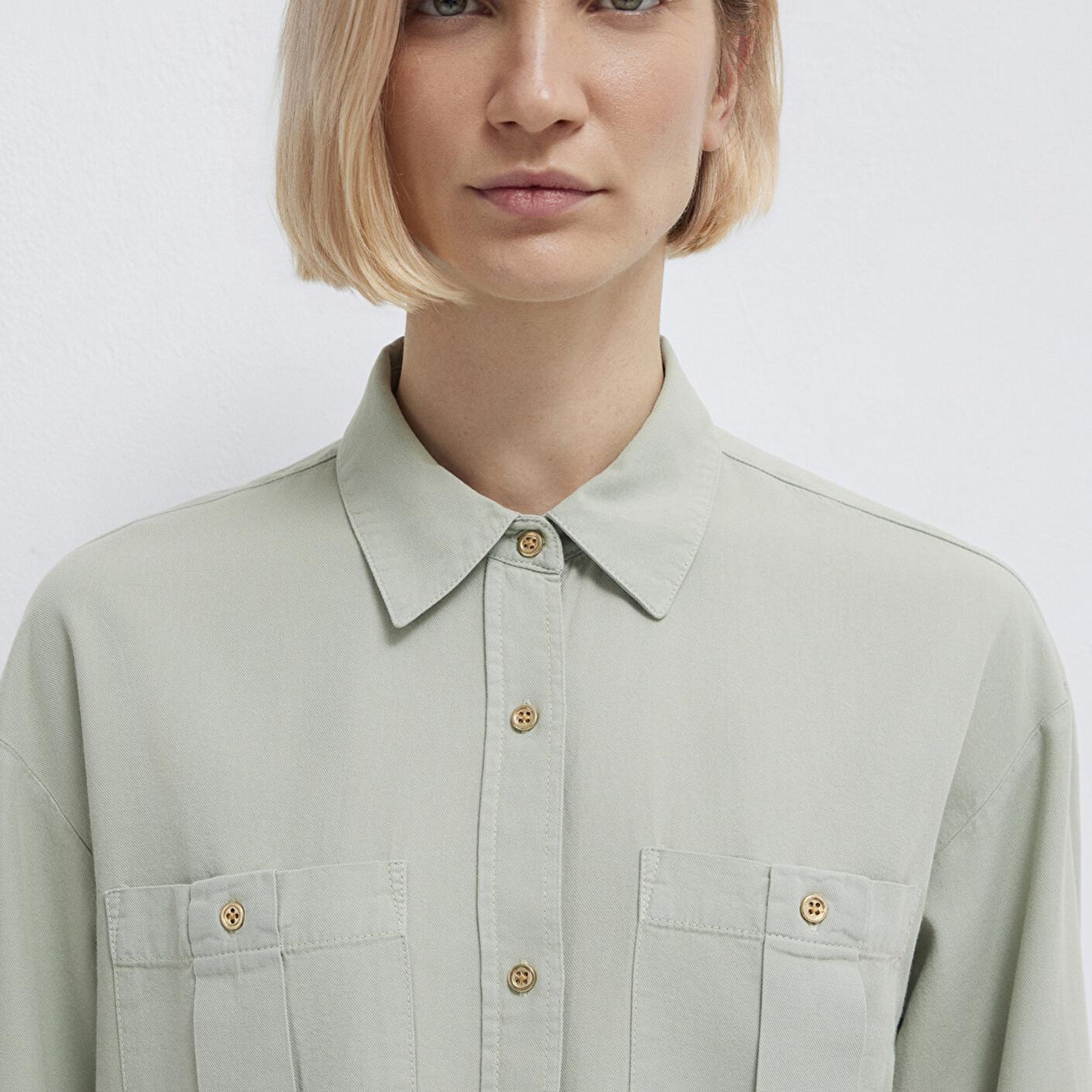 Mavi Düğme Detaylı Yeşil Gömlek Loose Fit / Bol Rahat Kesim 1211383-70113