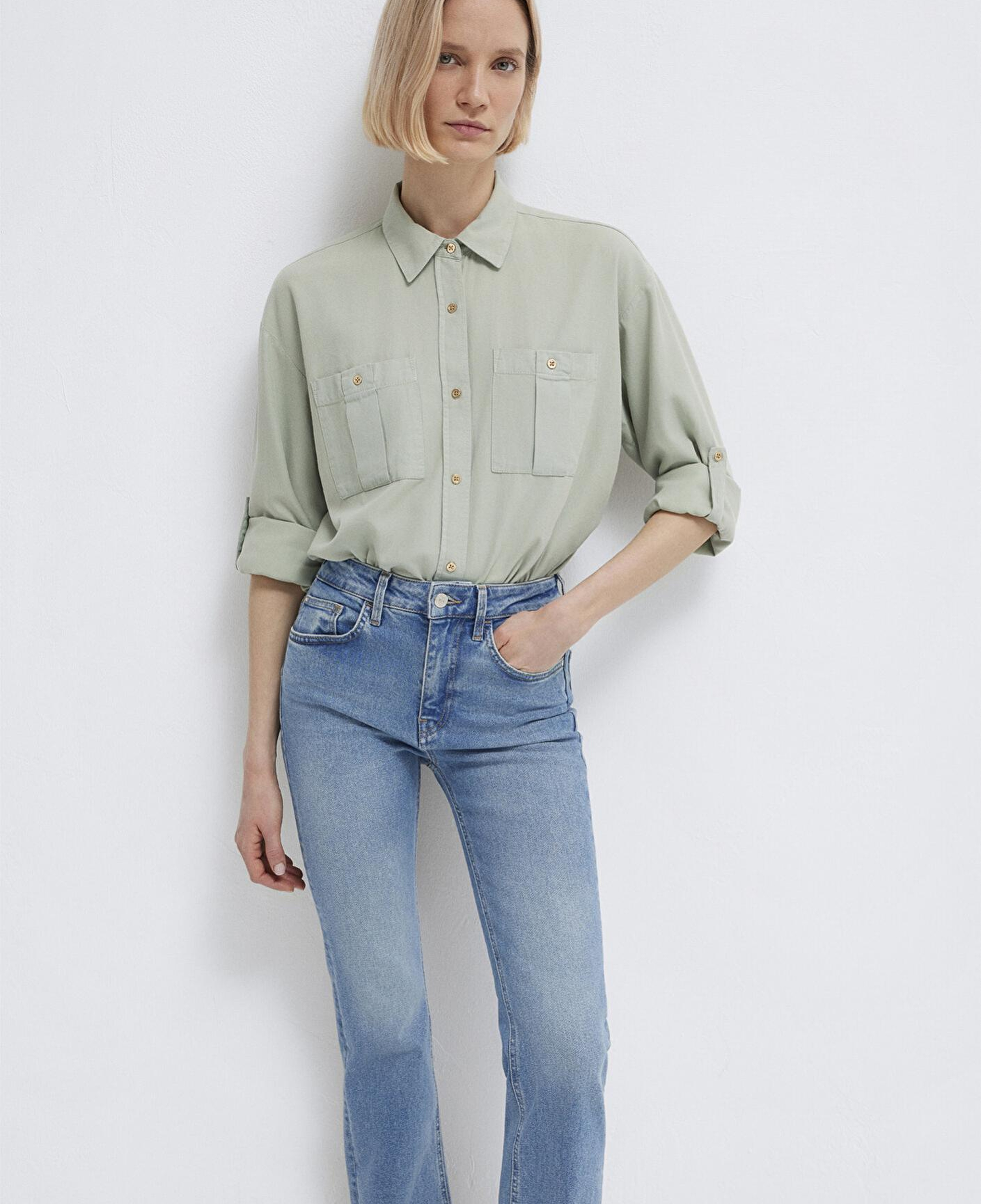 Mavi Düğme Detaylı Yeşil Gömlek Loose Fit / Bol Rahat Kesim 1211383-70113