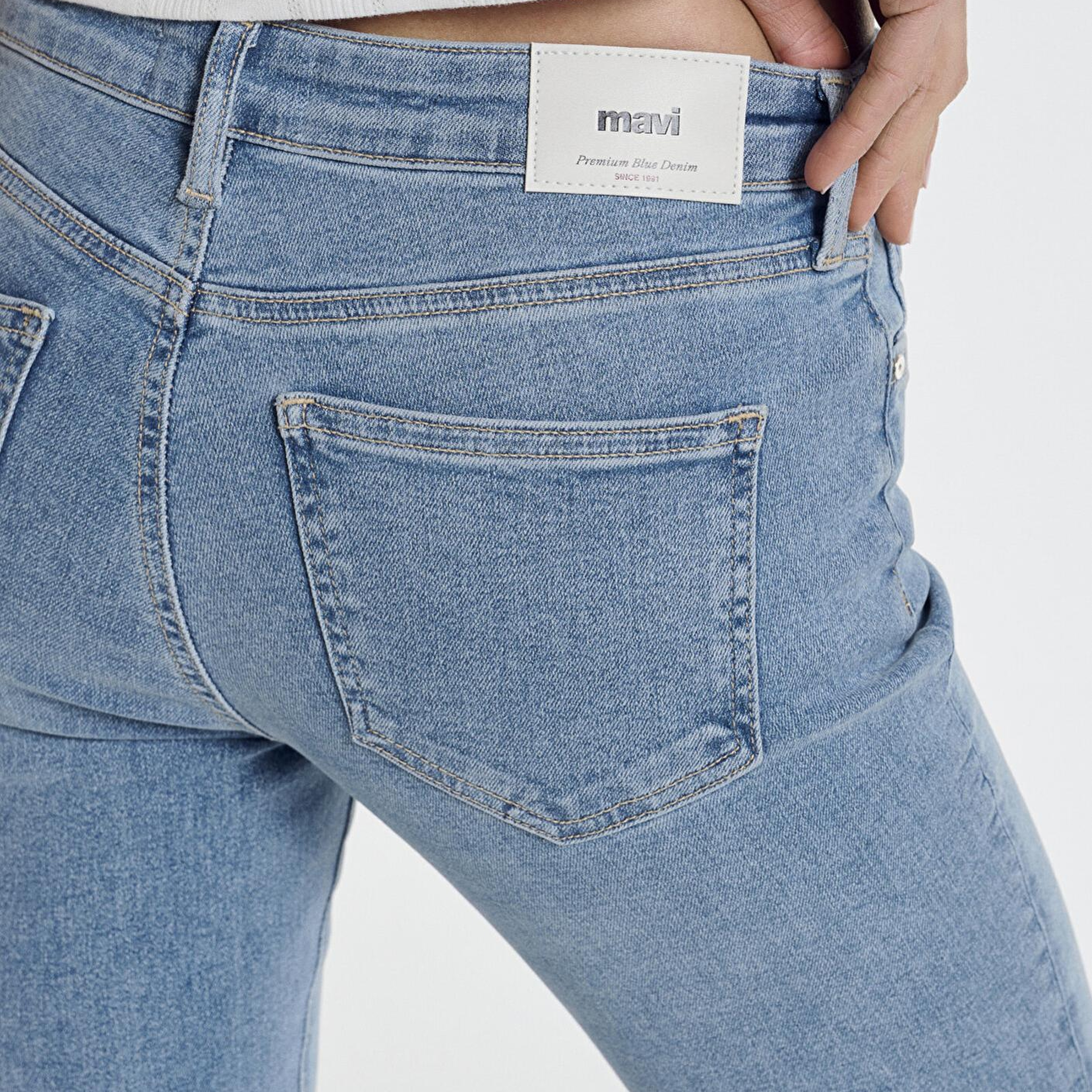 Mavi Molly Premium Blue Açık Mavi Jean Pantolon 10136A1548