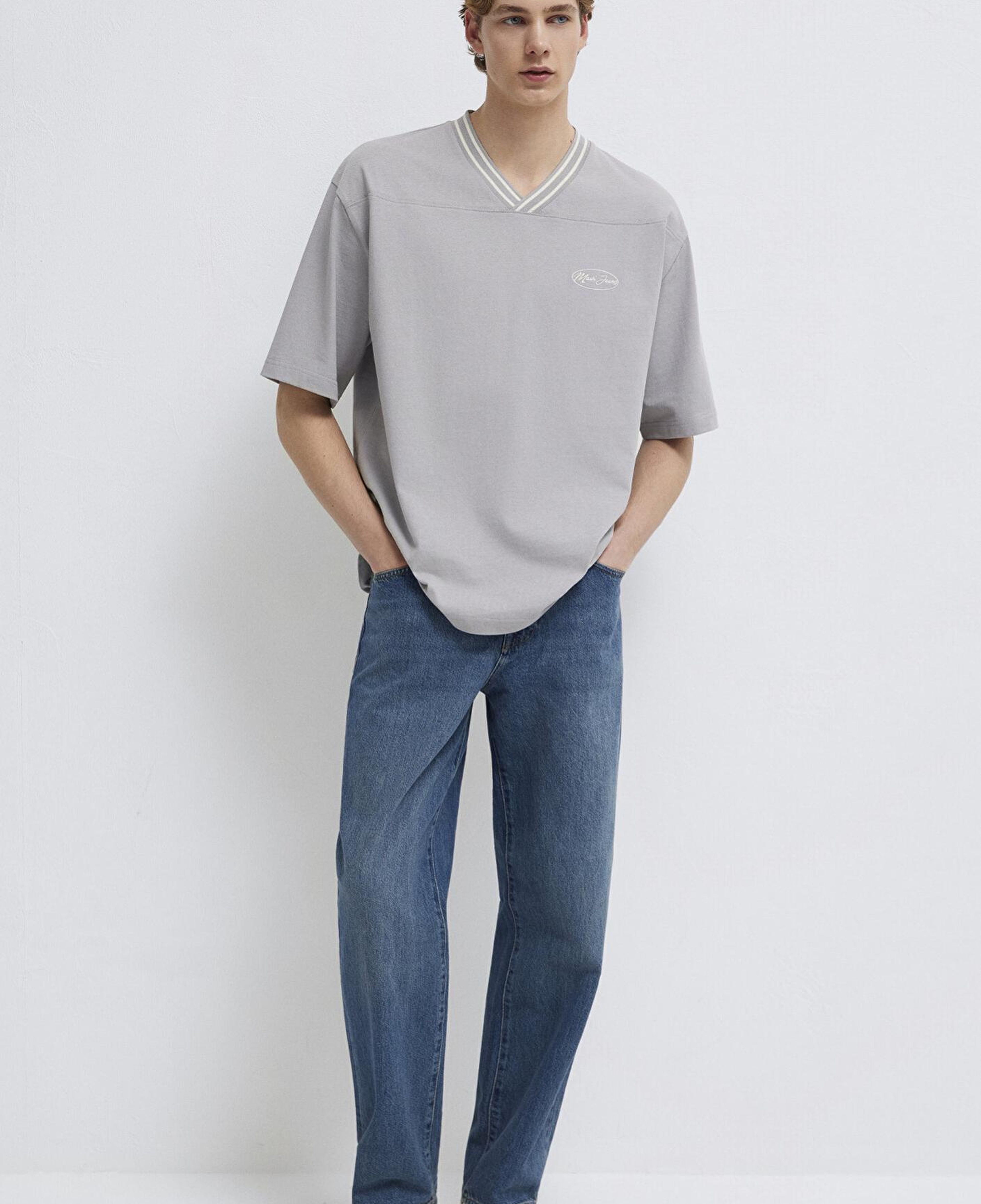 Mavi Mavi Jeans Nakışlı V Yaka Gri Tişört Oversize / Geniş Kesim 0613171-80615