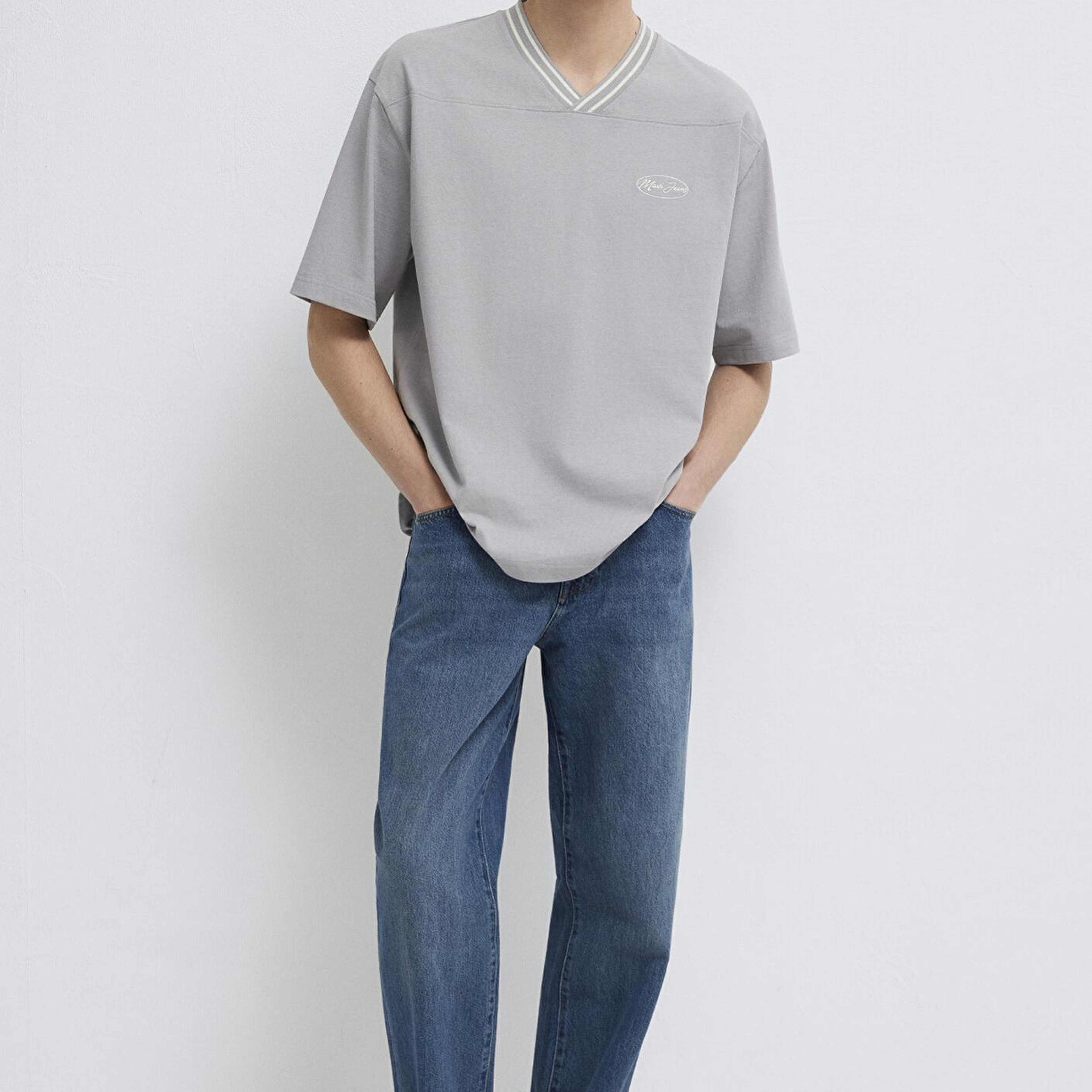 Mavi Mavi Jeans Nakışlı V Yaka Gri Tişört Oversize / Geniş Kesim 0613171-80615