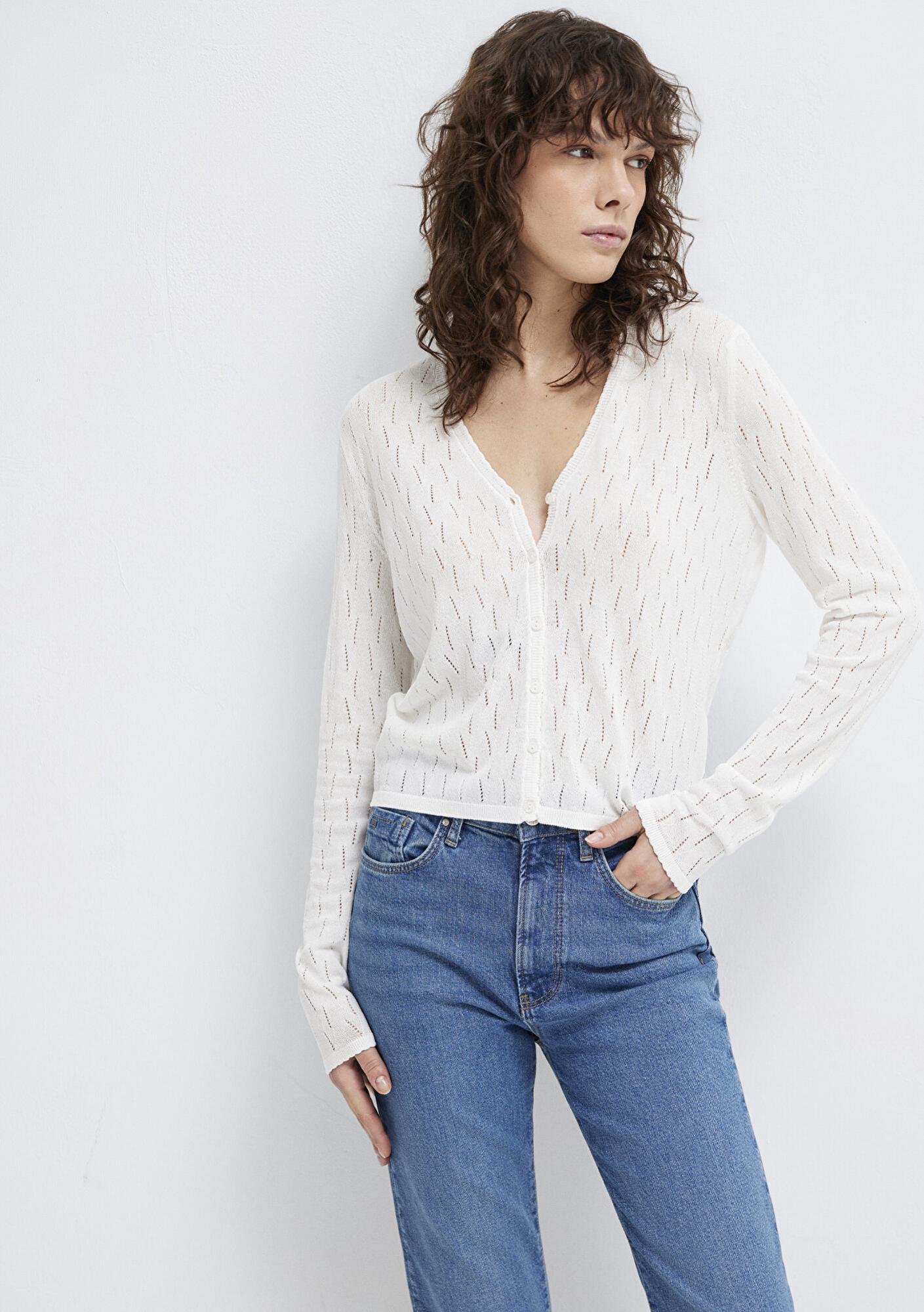 Mavi Örgü Detaylı Ekru Hırka Slim Fit / Dar Kesim 1710845-70057