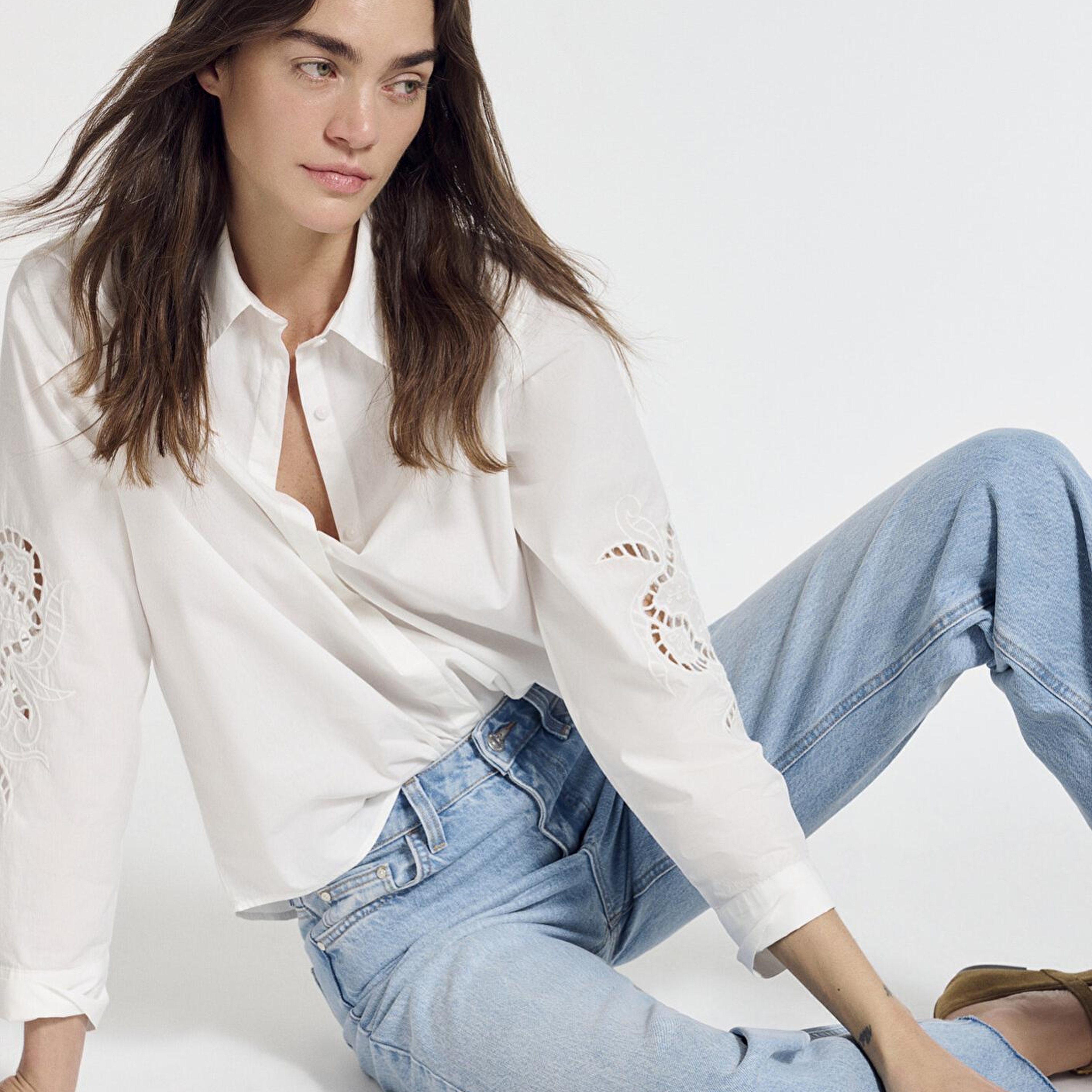 Mavi Nakış Detaylı Ekru Gömlek Loose Fit / Bol Rahat Kesim 1211382-70057