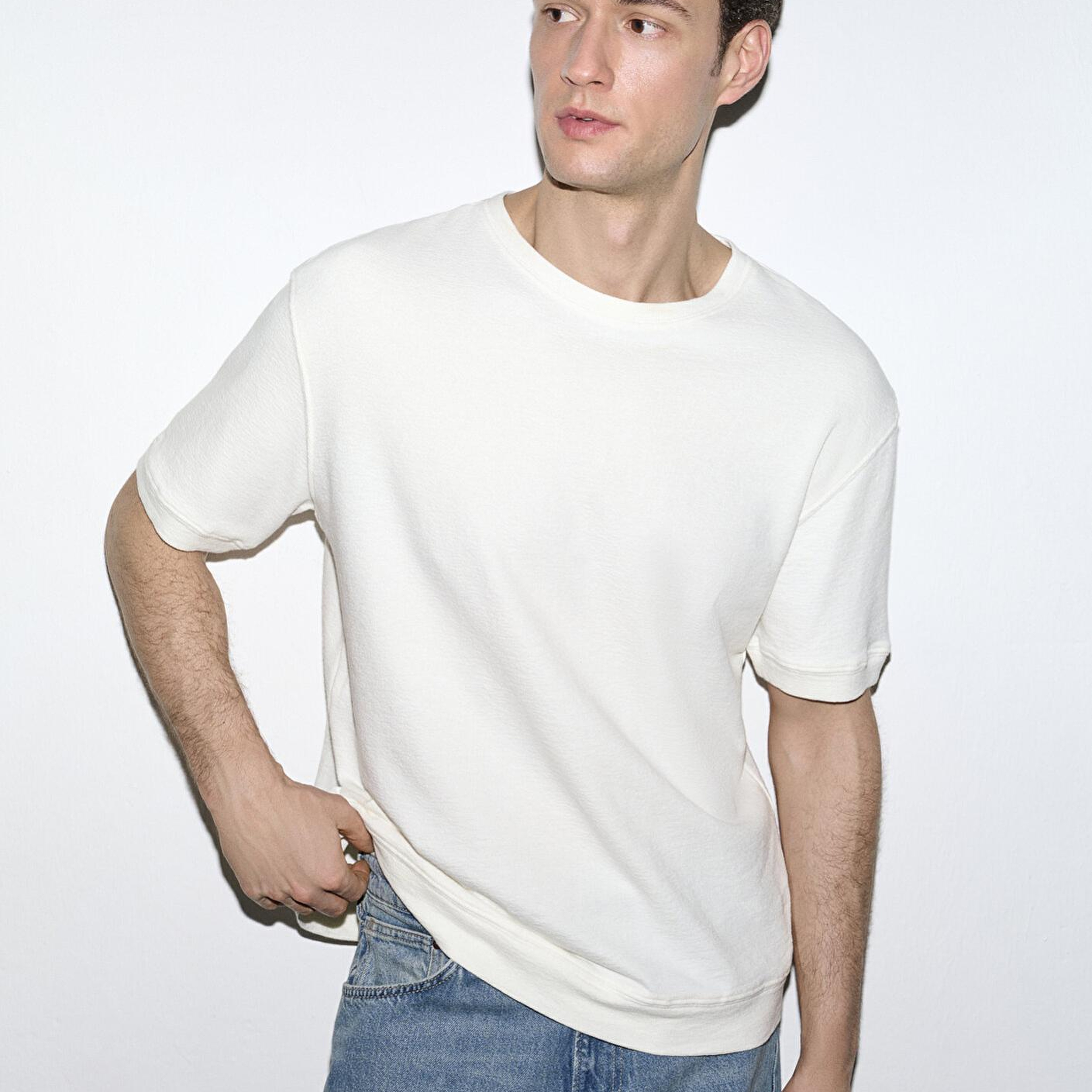 Mavi Bisiklet Yaka Ekru Tişört Loose Fit / Bol Rahat Kesim 0613161-70057