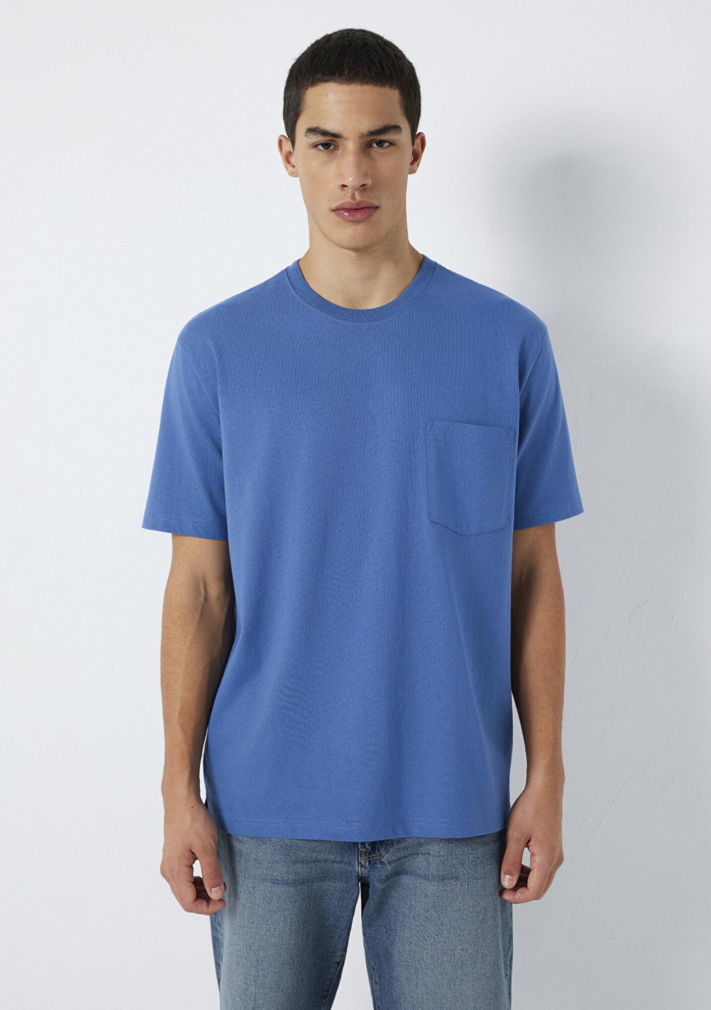 Mavi Cep Detaylı Mavi Basic Tişört Loose Fit / Bol Rahat Kesim 066248-70719